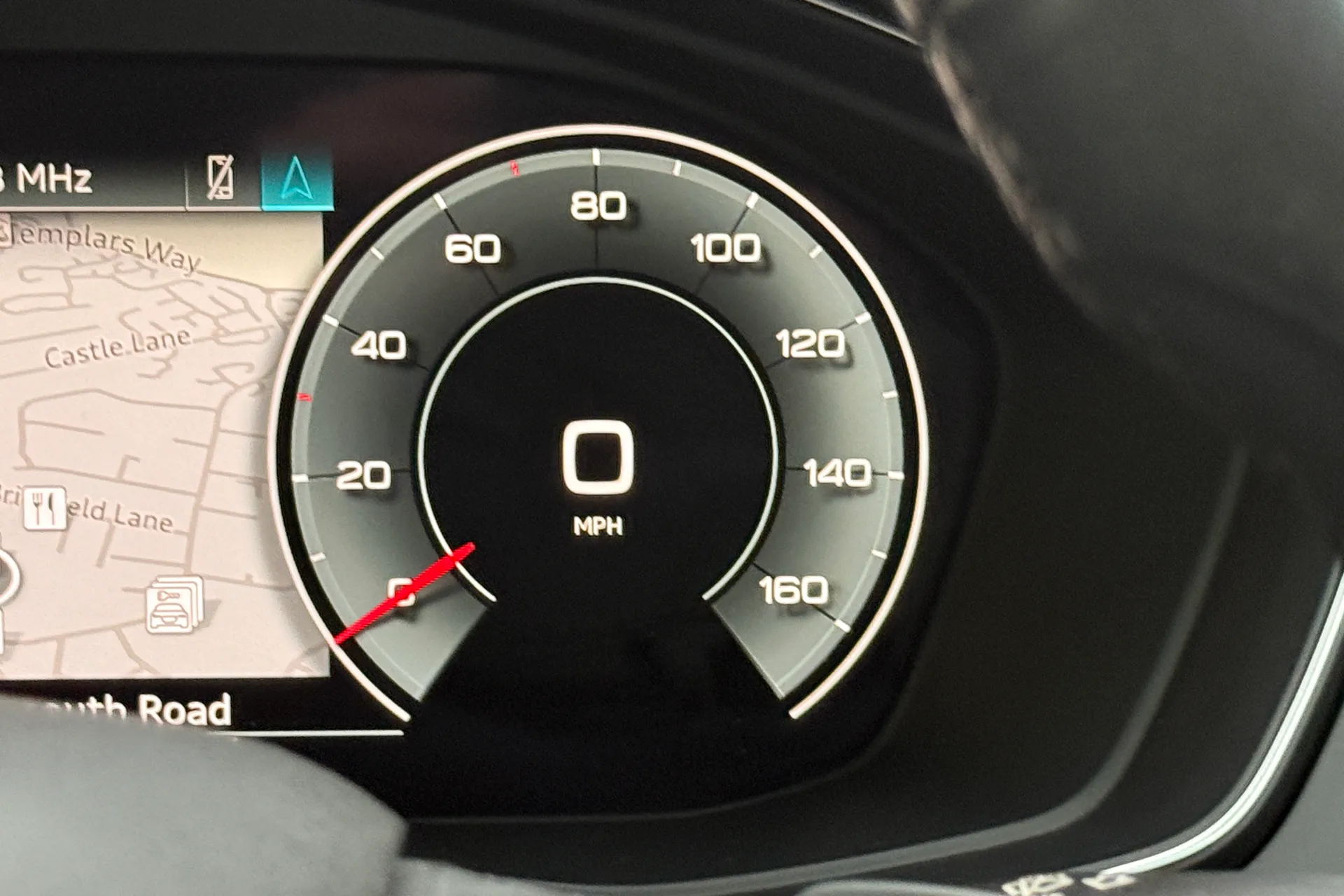 Audi Q5 thumbnail image number 17