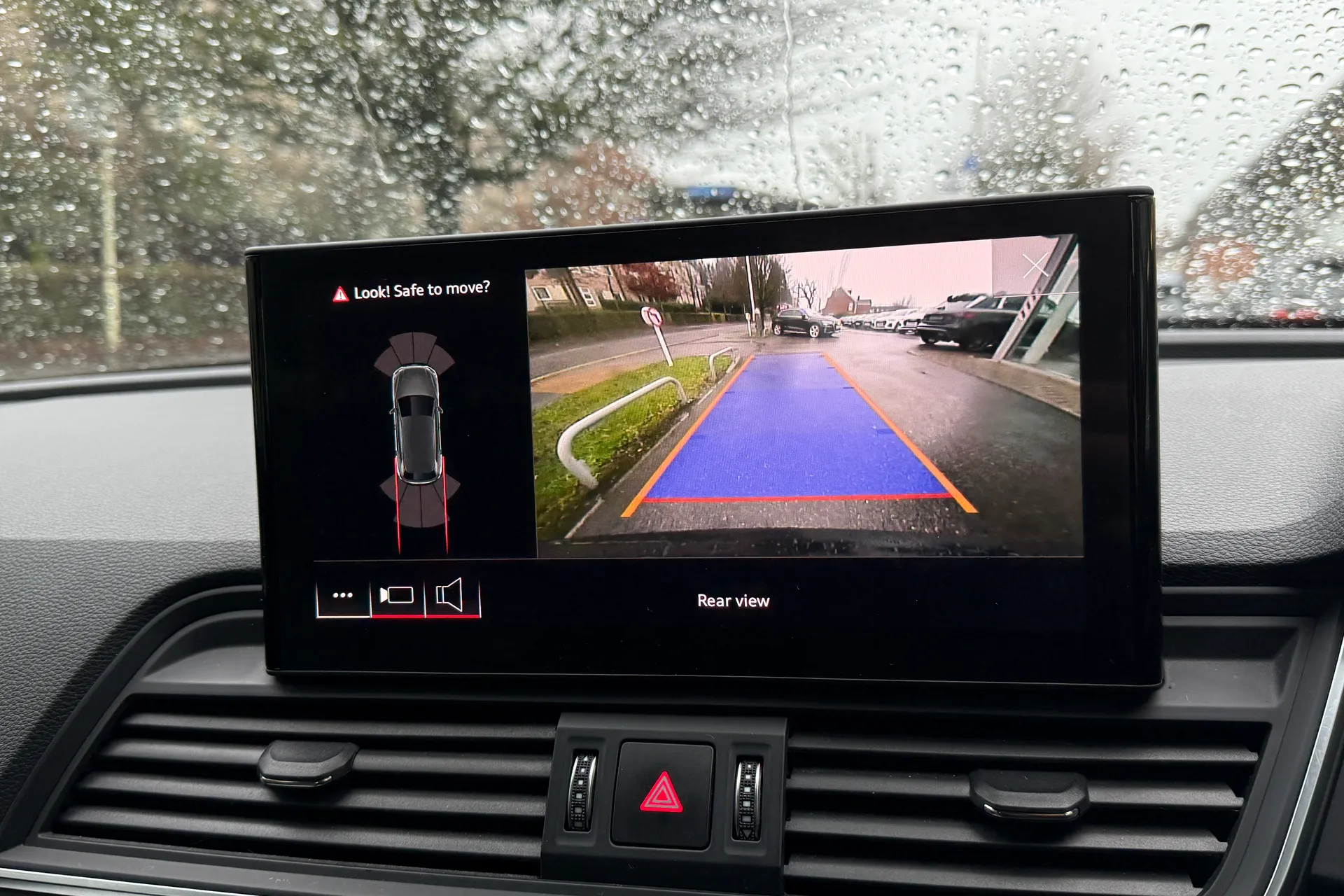 Audi Q5 thumbnail image number 5