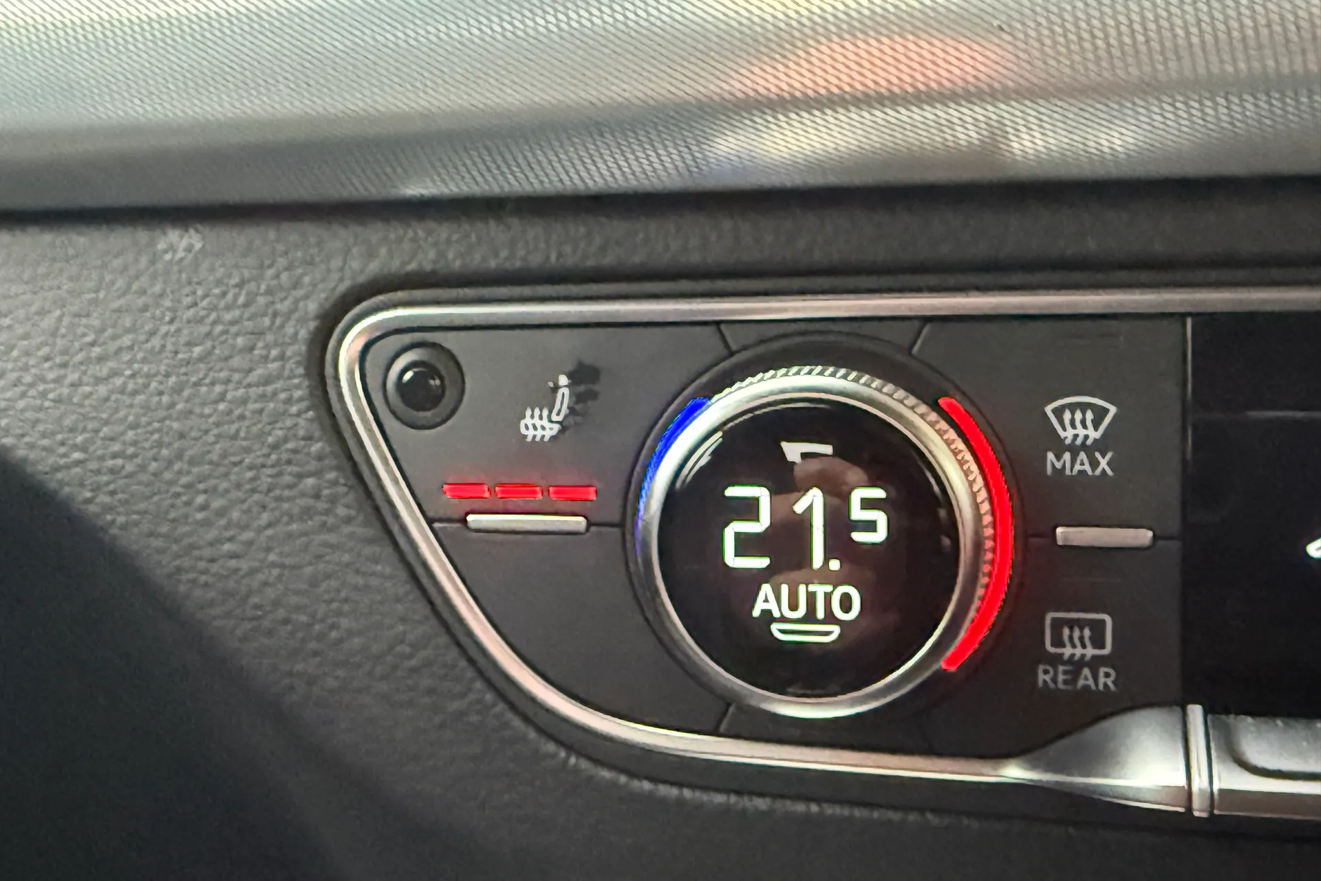 Audi Q5 thumbnail image number 7