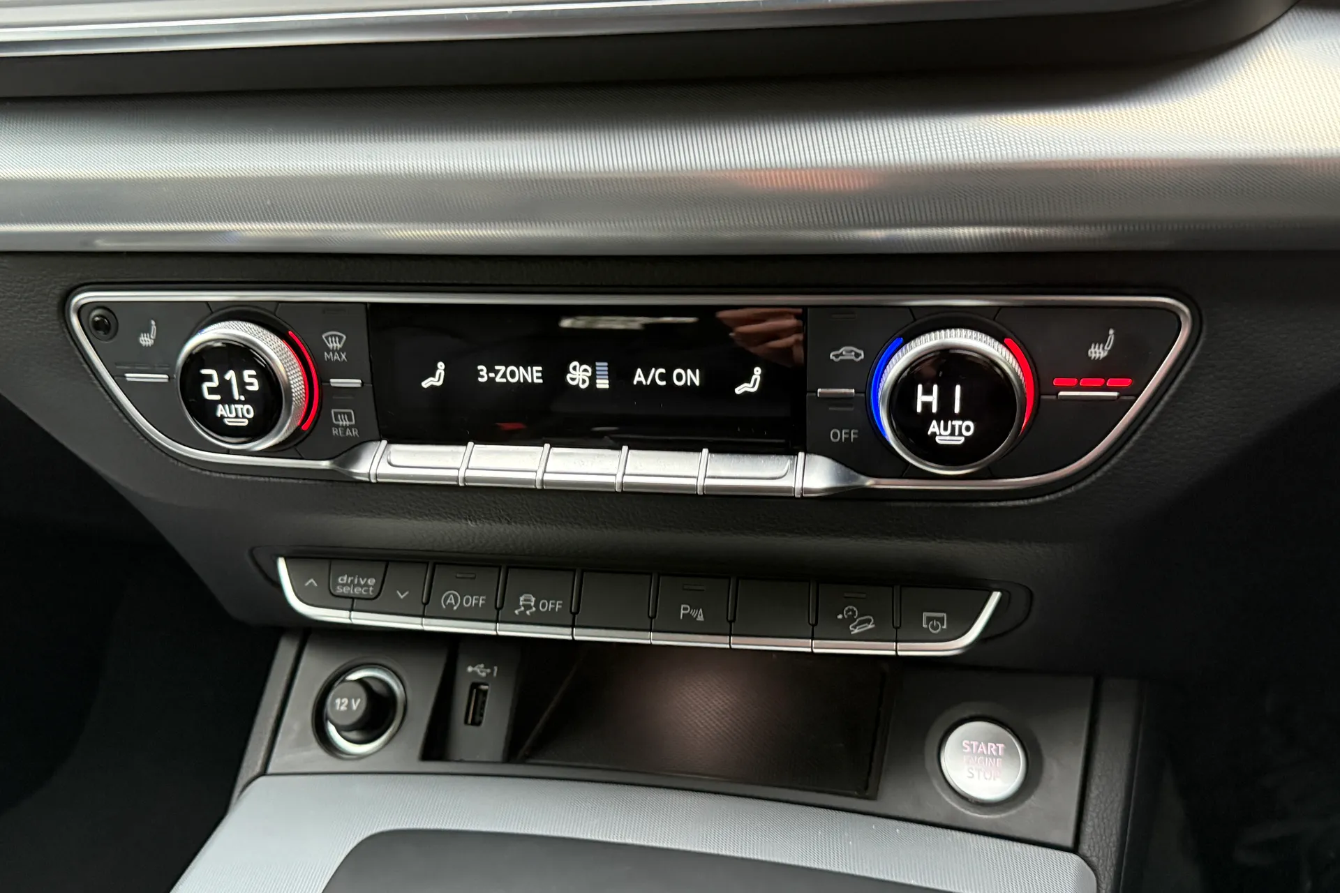 Audi Q5 thumbnail image number 25