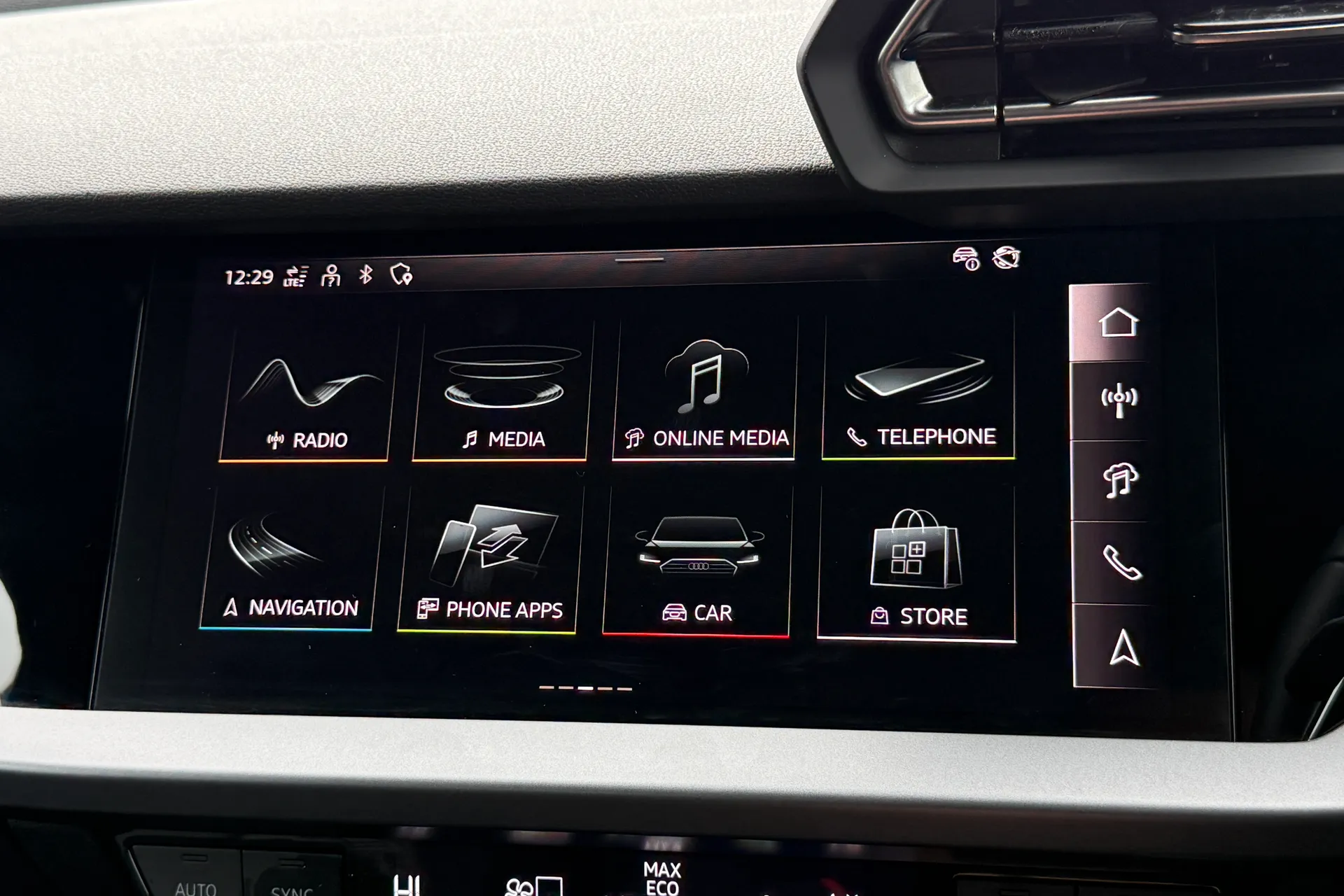 Audi A3 thumbnail image number 20