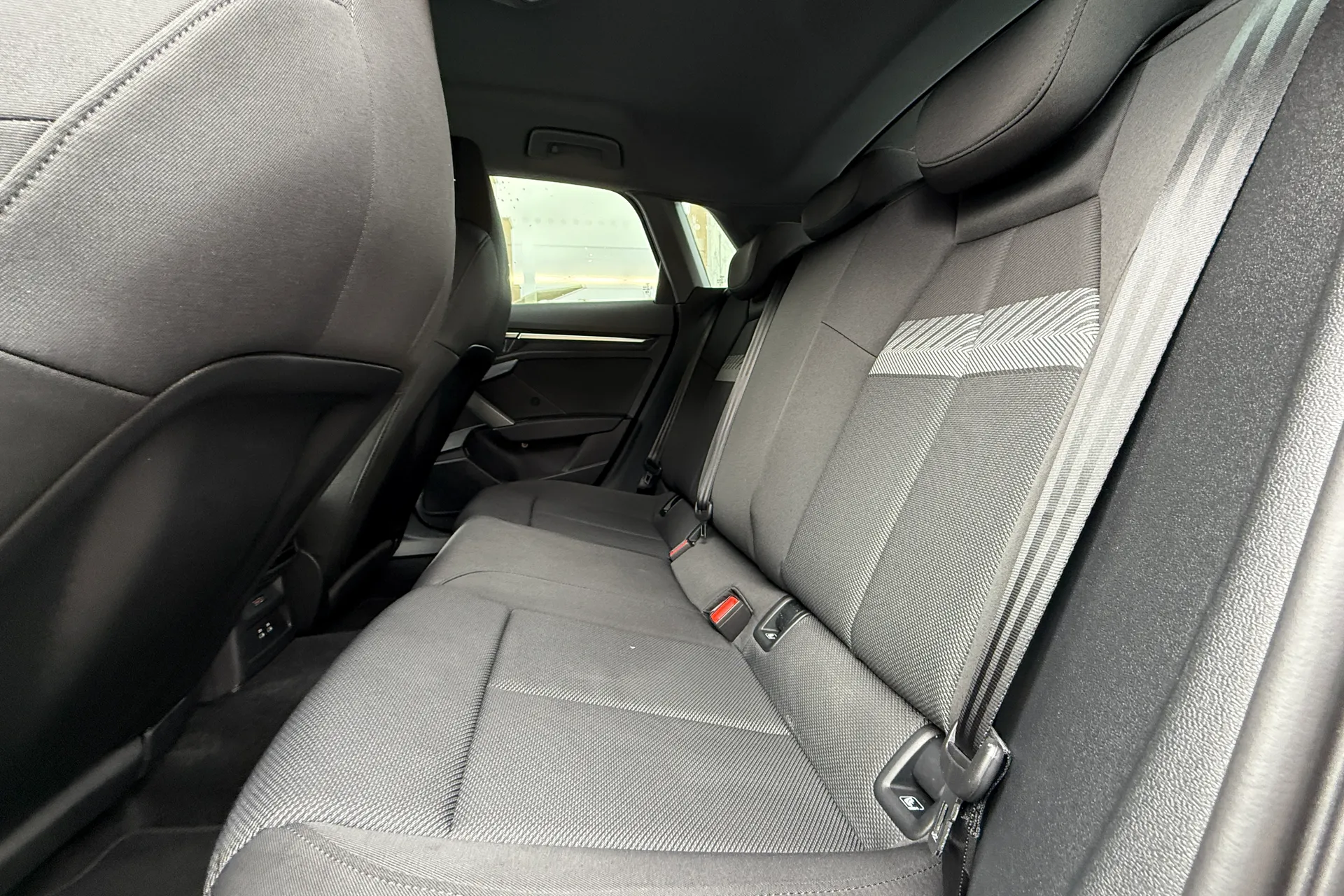 Audi A3 thumbnail image number 52