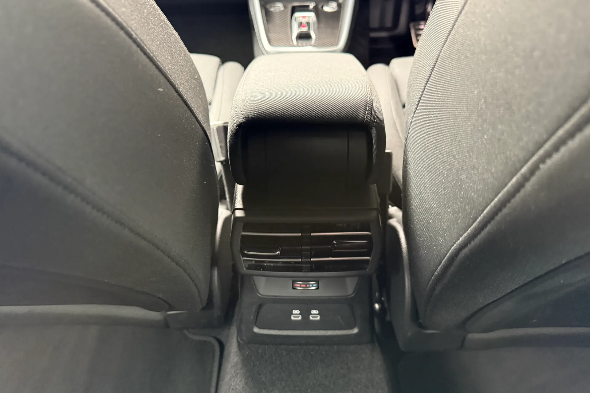 Audi A3 thumbnail image number 41