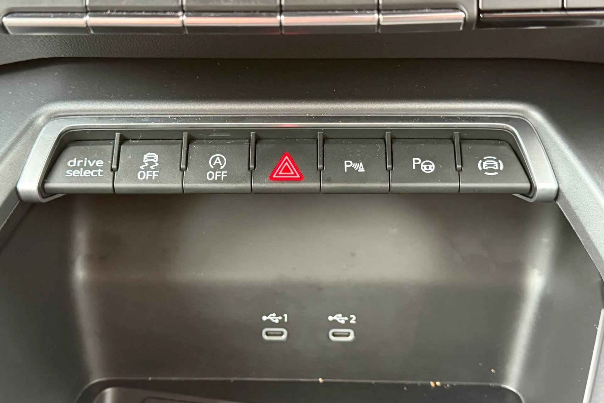 Audi A3 thumbnail image number 24