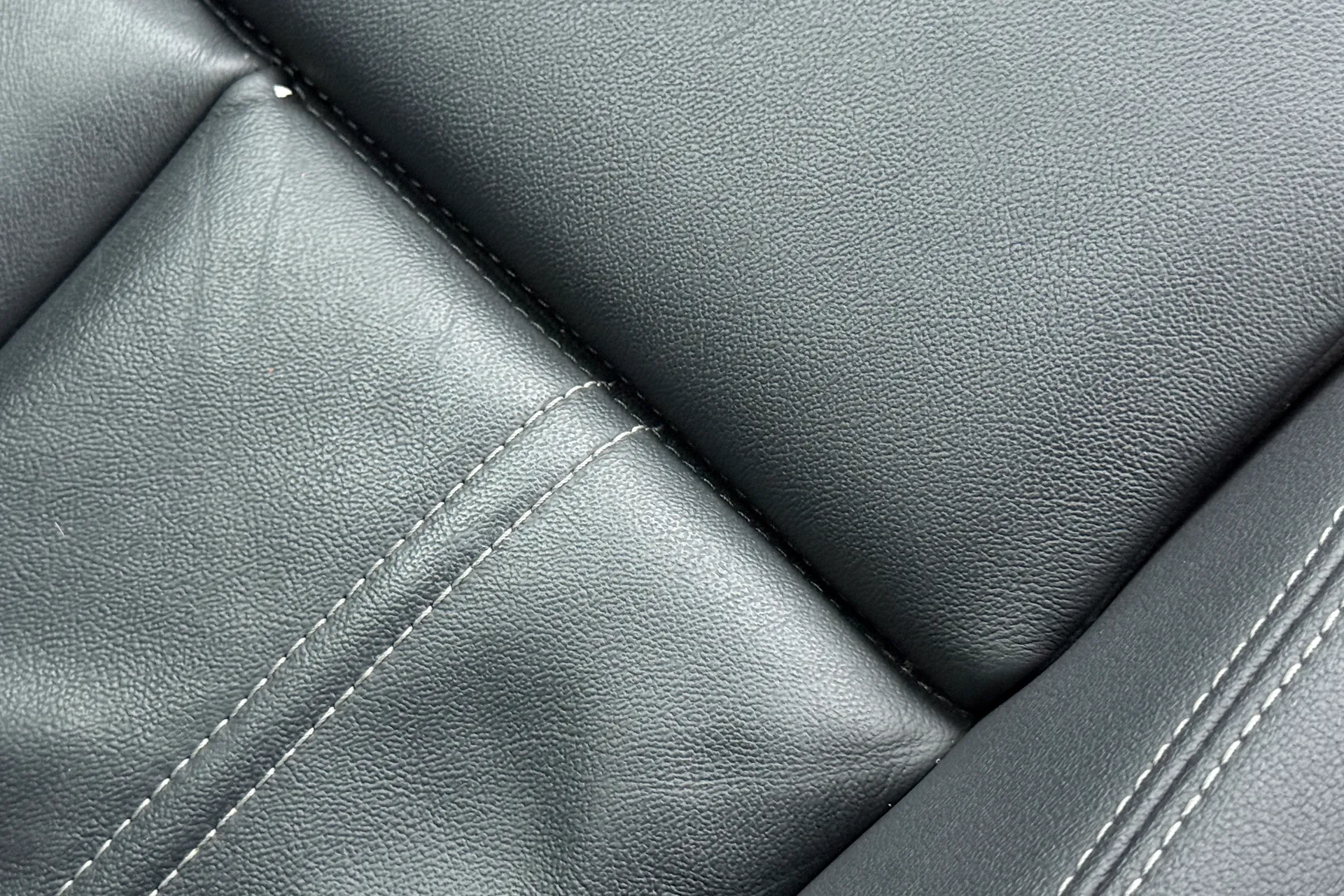 Audi A3 thumbnail image number 27