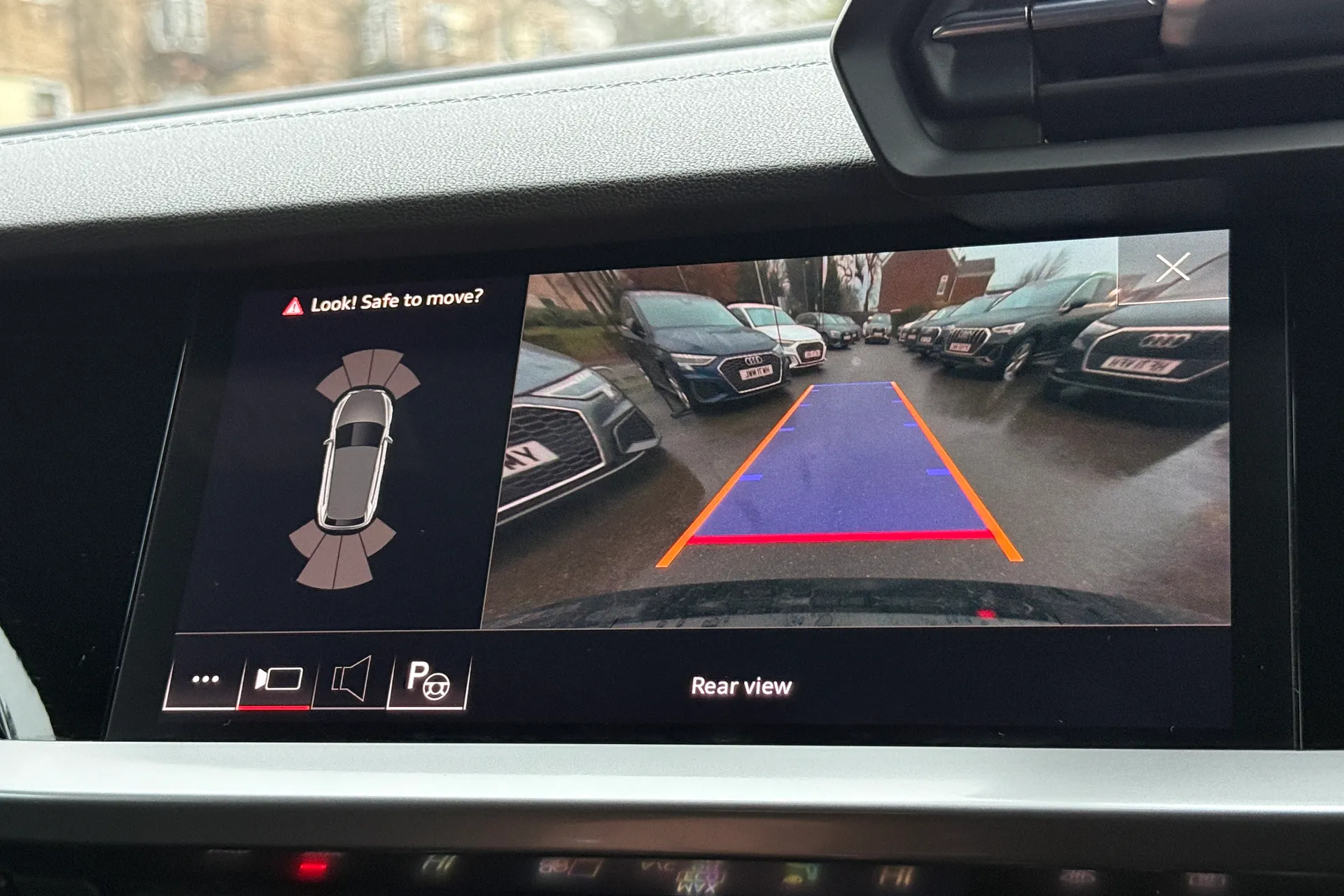 Audi A3 thumbnail image number 5