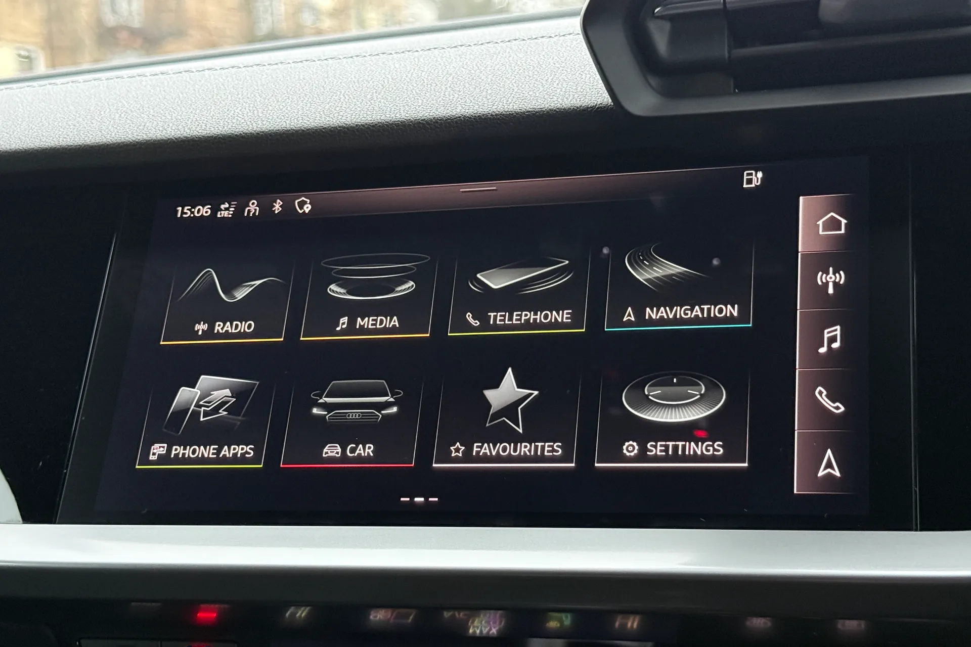 Audi A3 thumbnail image number 21