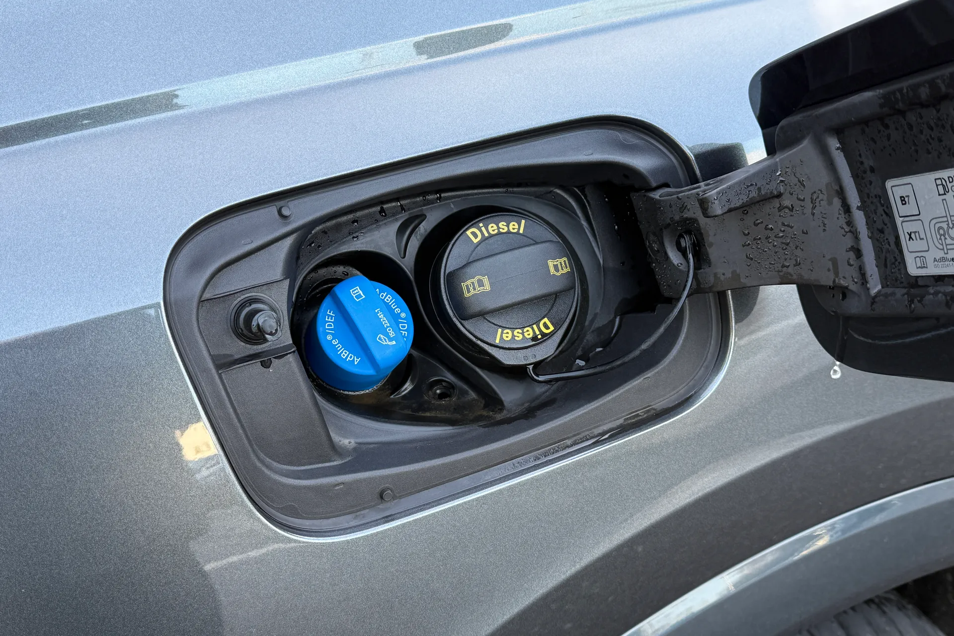 Audi Q3 thumbnail image number 31