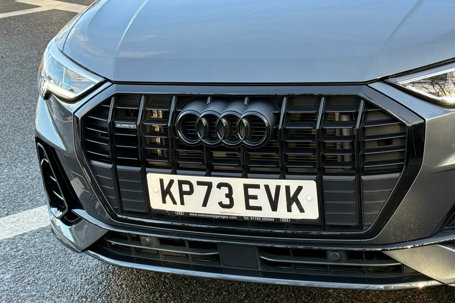 Audi Q3 thumbnail image number 24