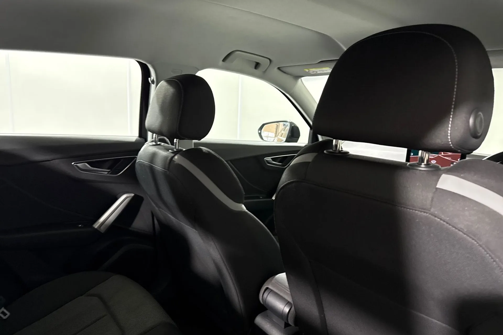 Audi Q2 thumbnail image number 20