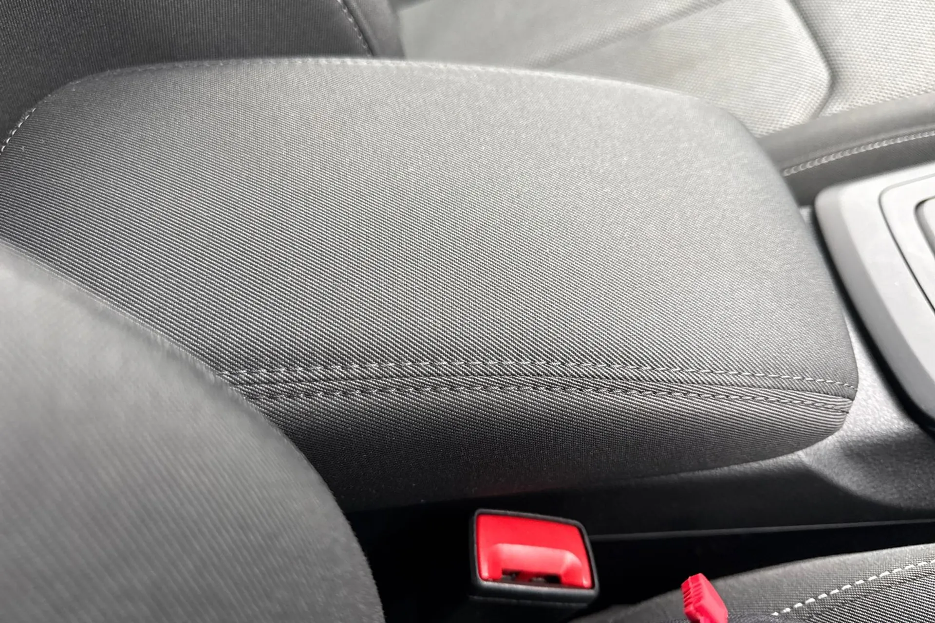 Audi Q2 thumbnail image number 48