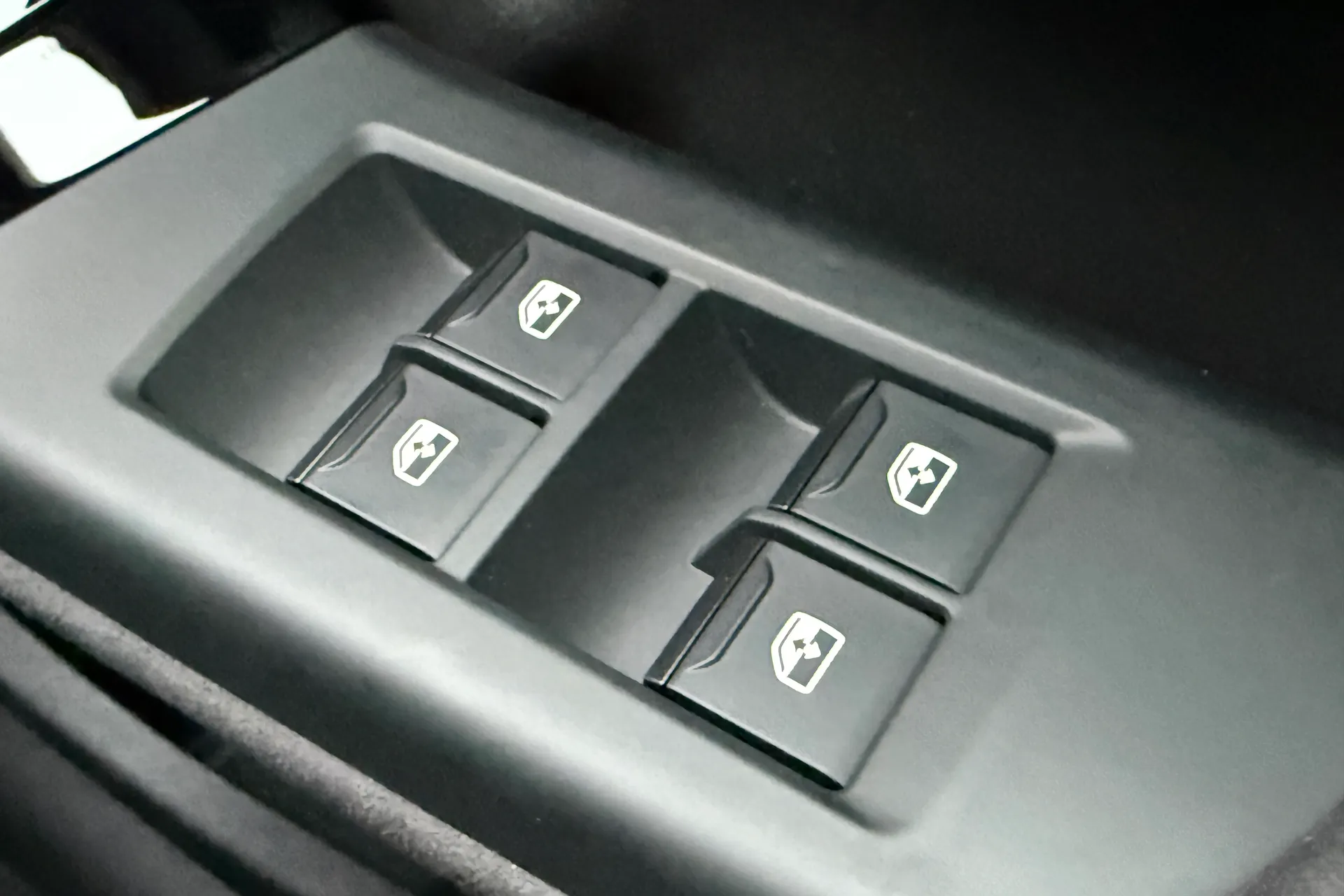 Audi A6 thumbnail image number 20