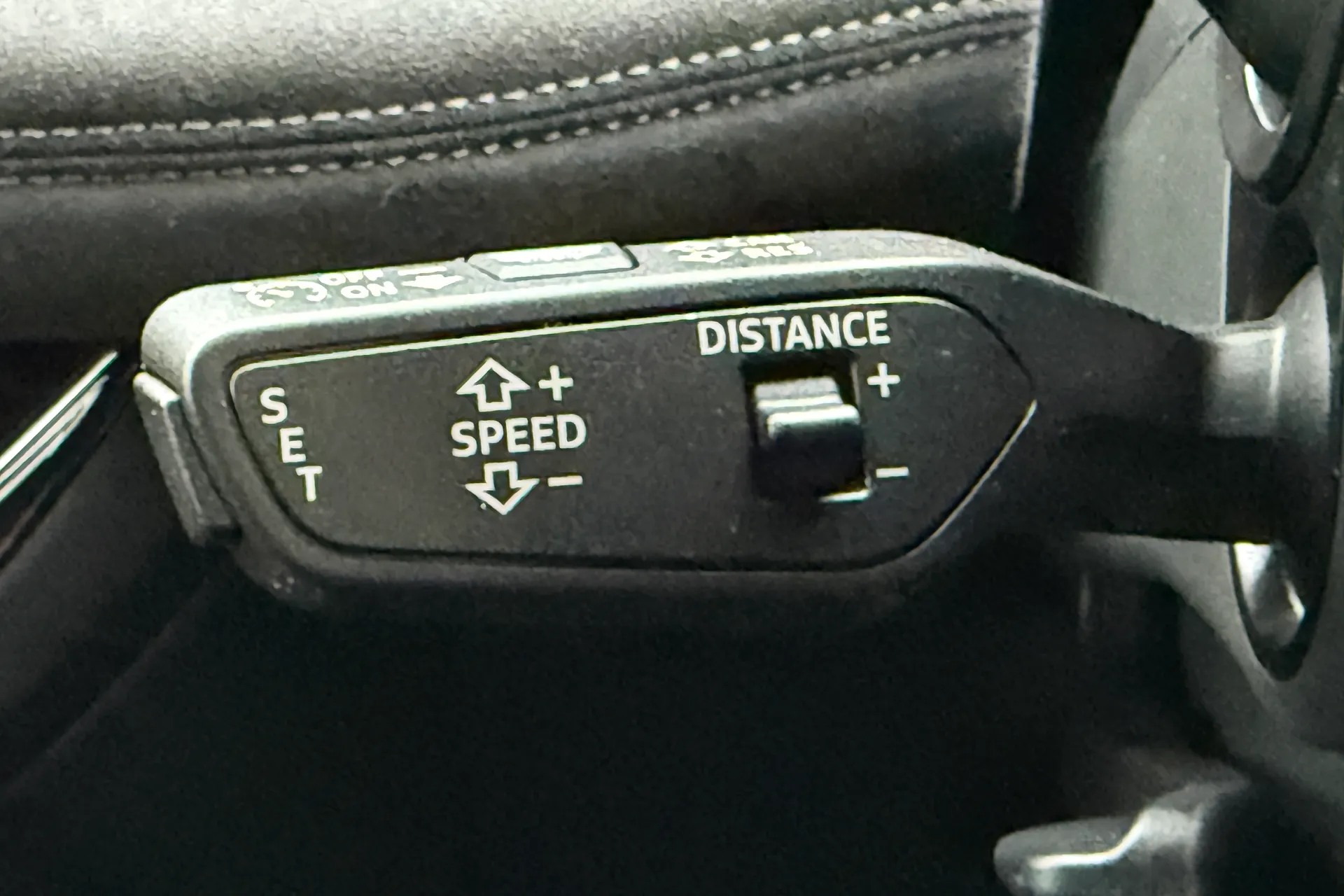 Audi A6 thumbnail image number 18