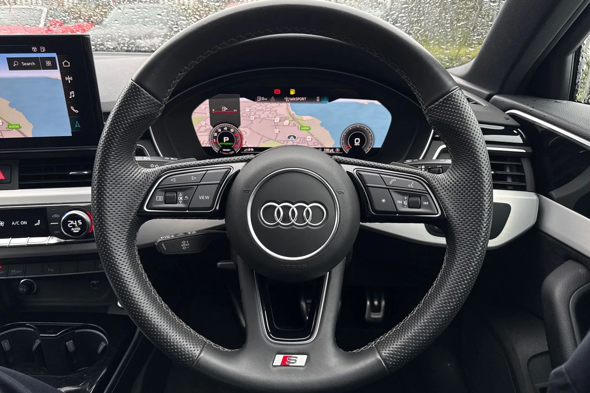 Audi A4 thumbnail image number 12