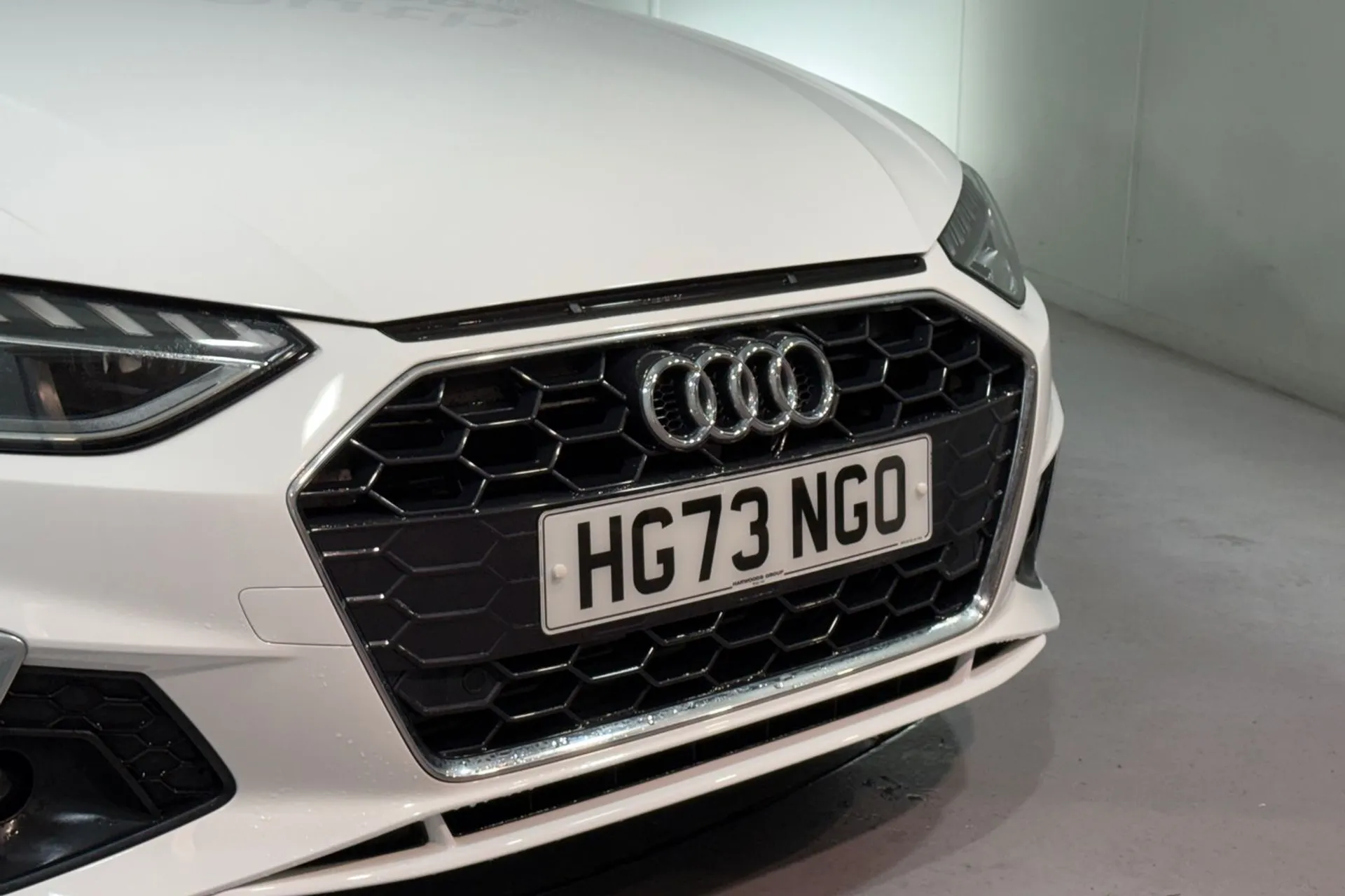 Audi A4 thumbnail image number 23