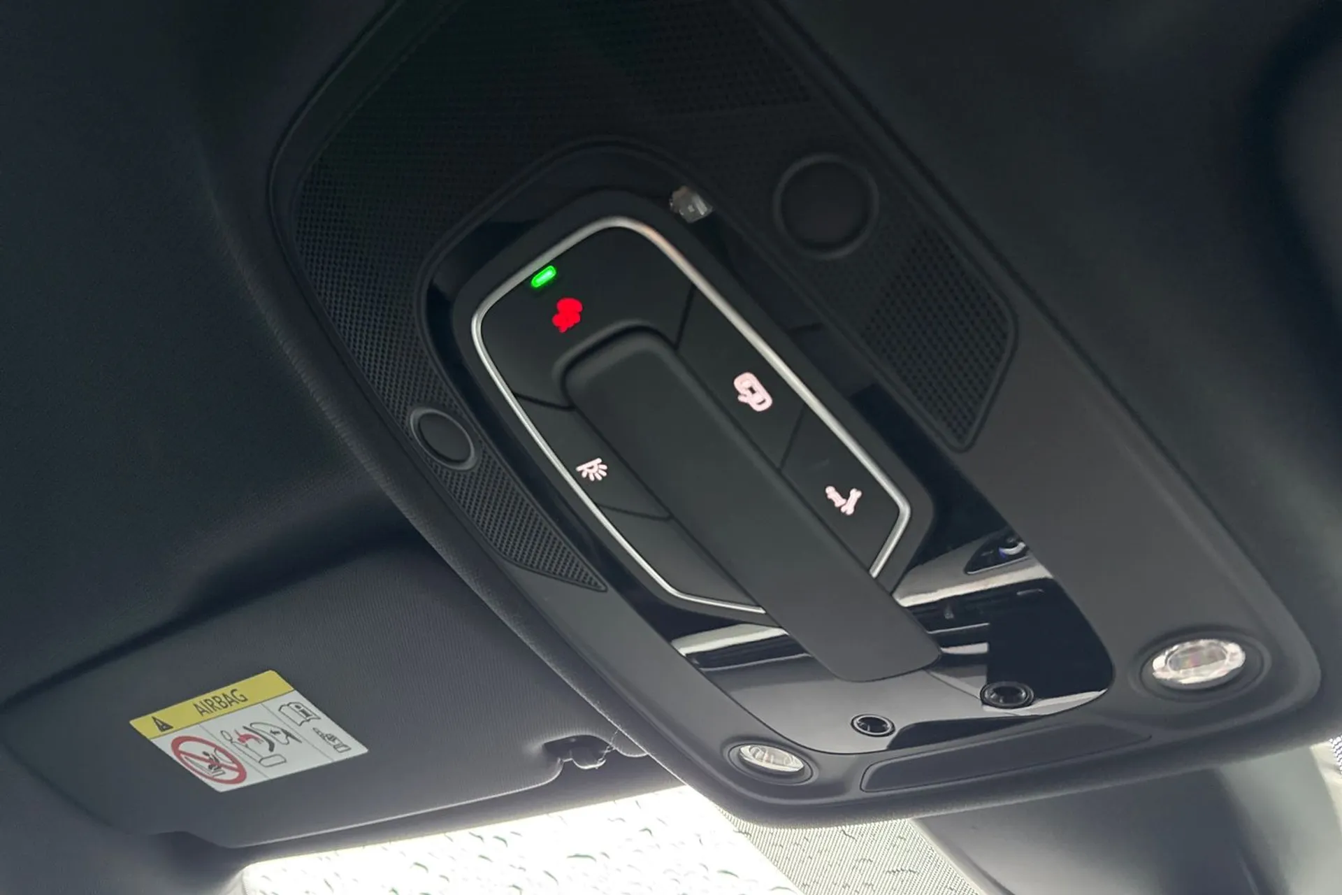 Audi A4 thumbnail image number 43