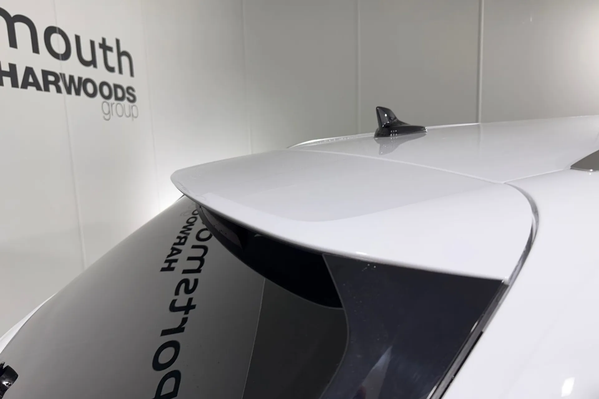 Audi A4 thumbnail image number 35