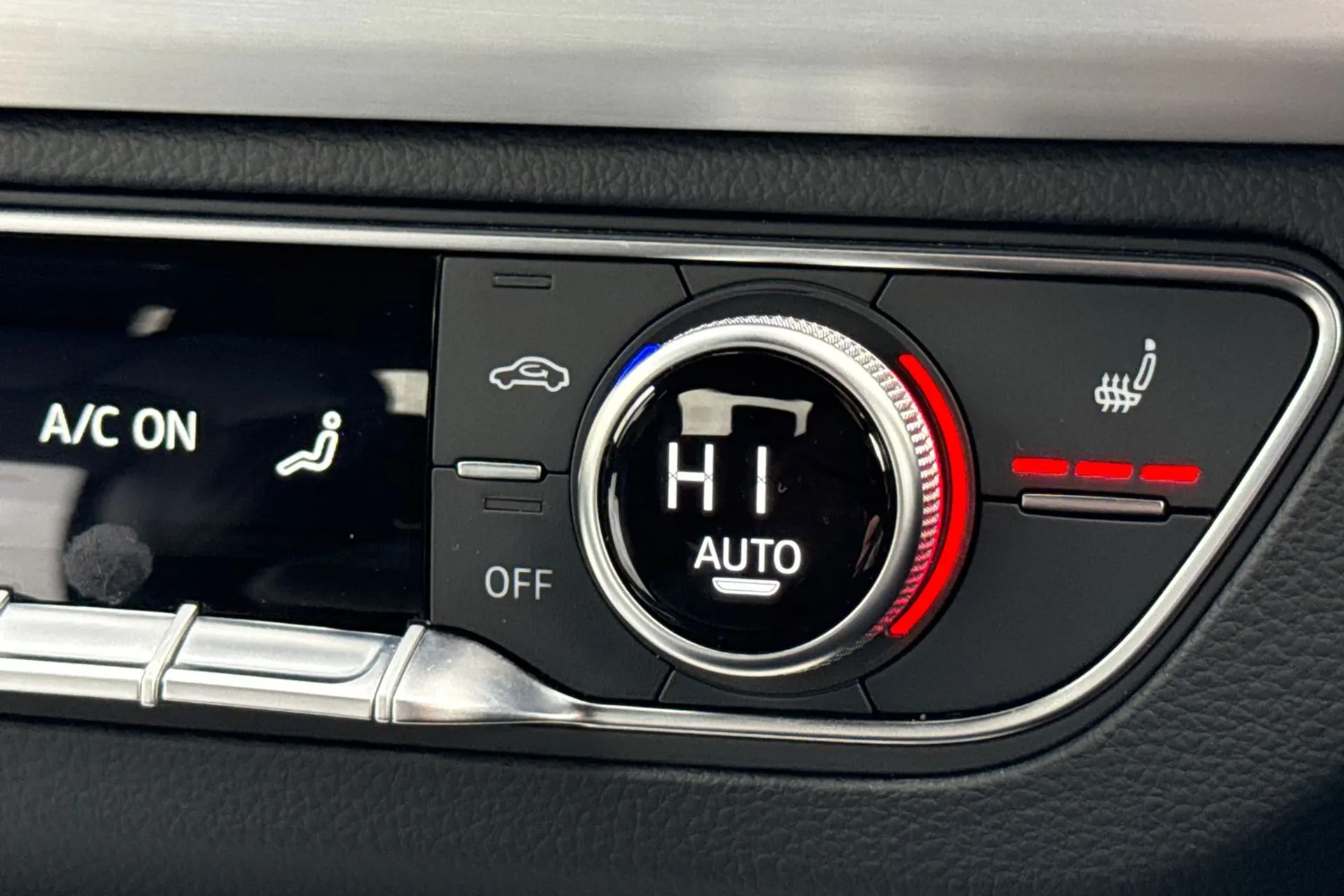 Audi Q5 thumbnail image number 37