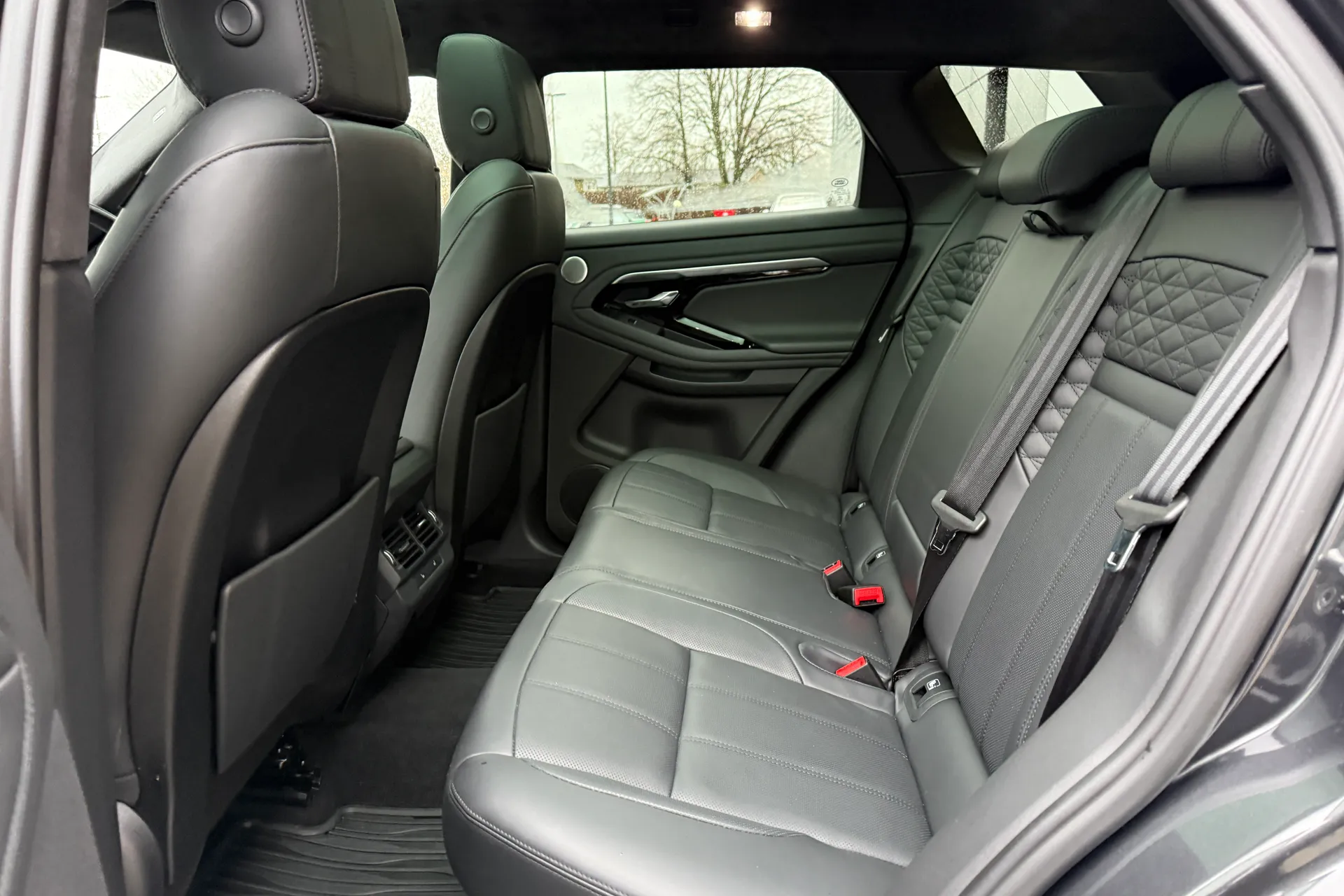 LAND ROVER RANGE ROVER EVOQUE thumbnail image number 48