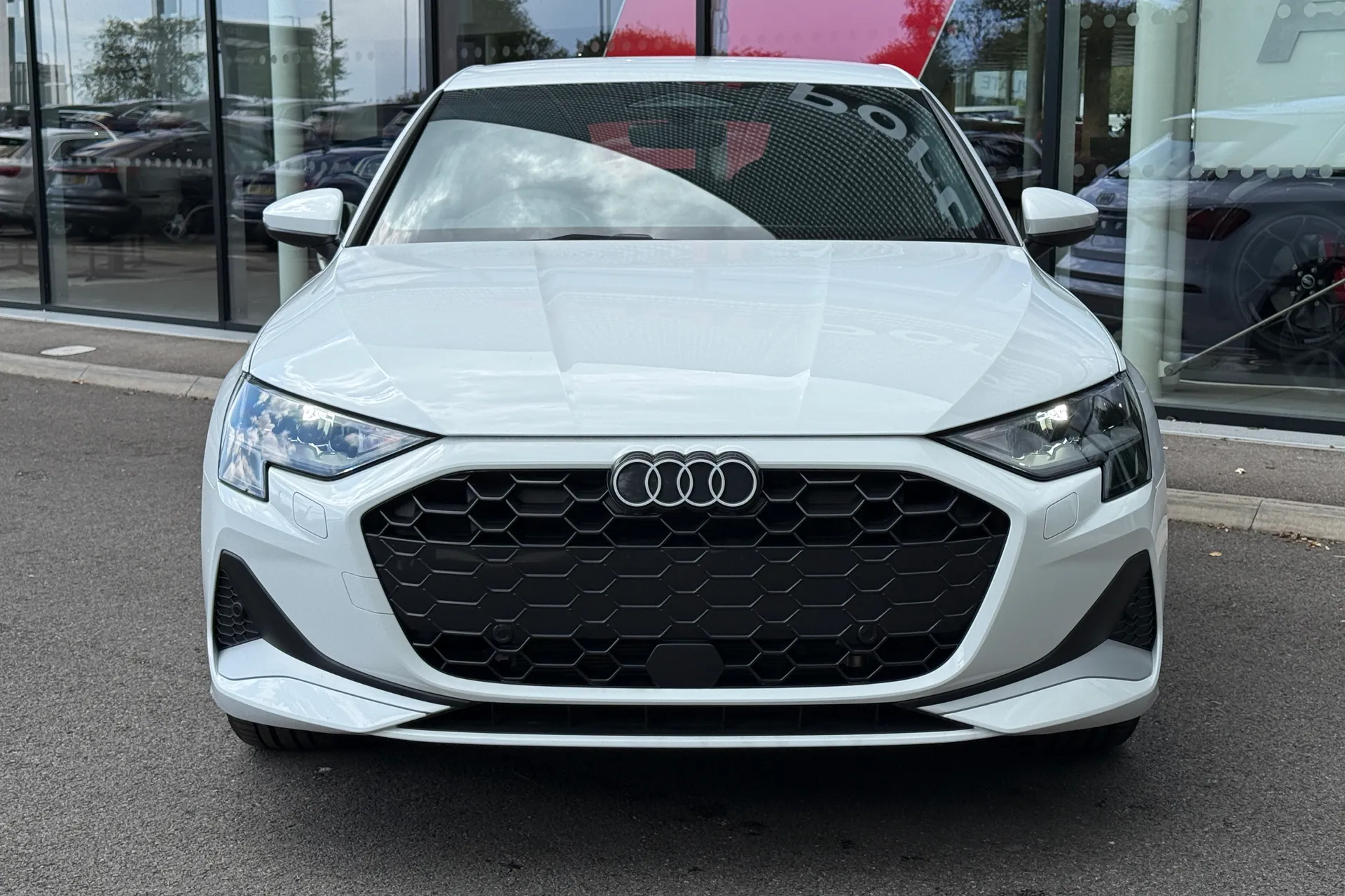 Audi A3 thumbnail image number 6
