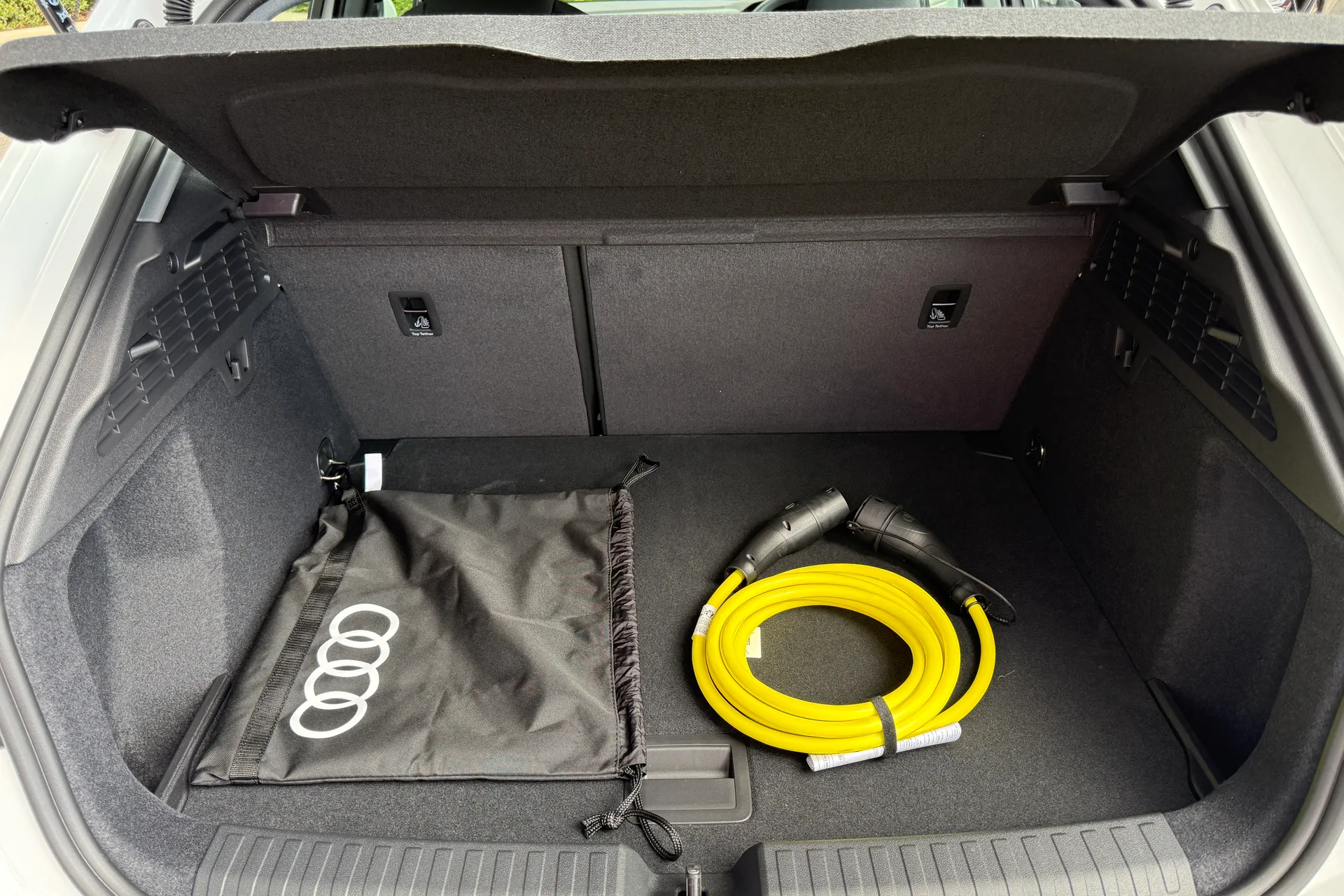 Audi A3 thumbnail image number 42