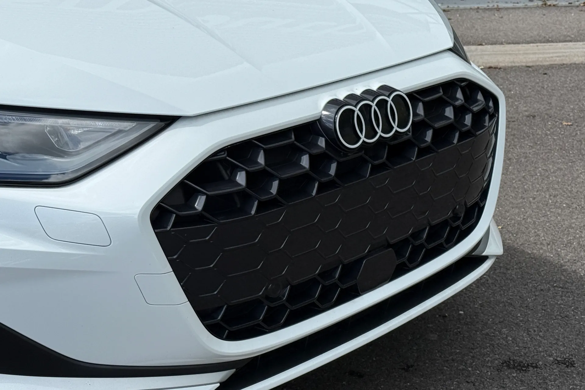 Audi A3 thumbnail image number 9