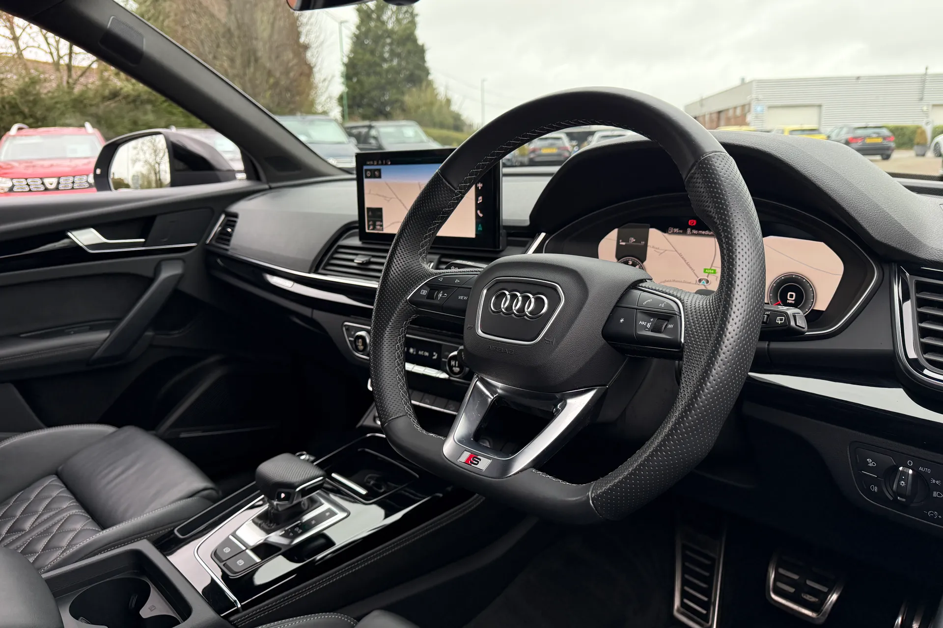 Audi Q5 thumbnail image number 29