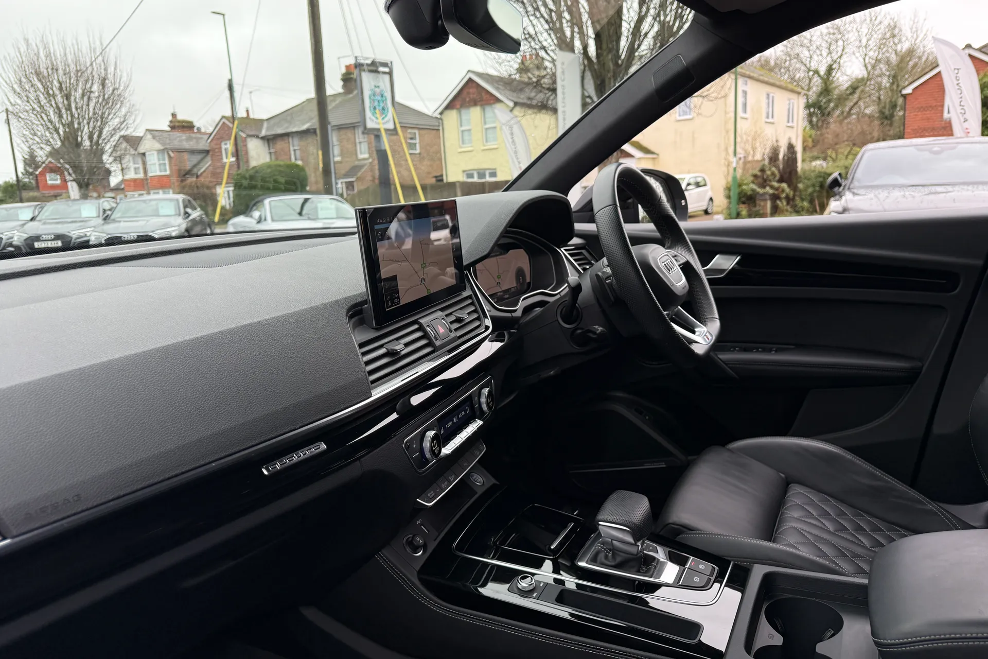 Audi Q5 thumbnail image number 30