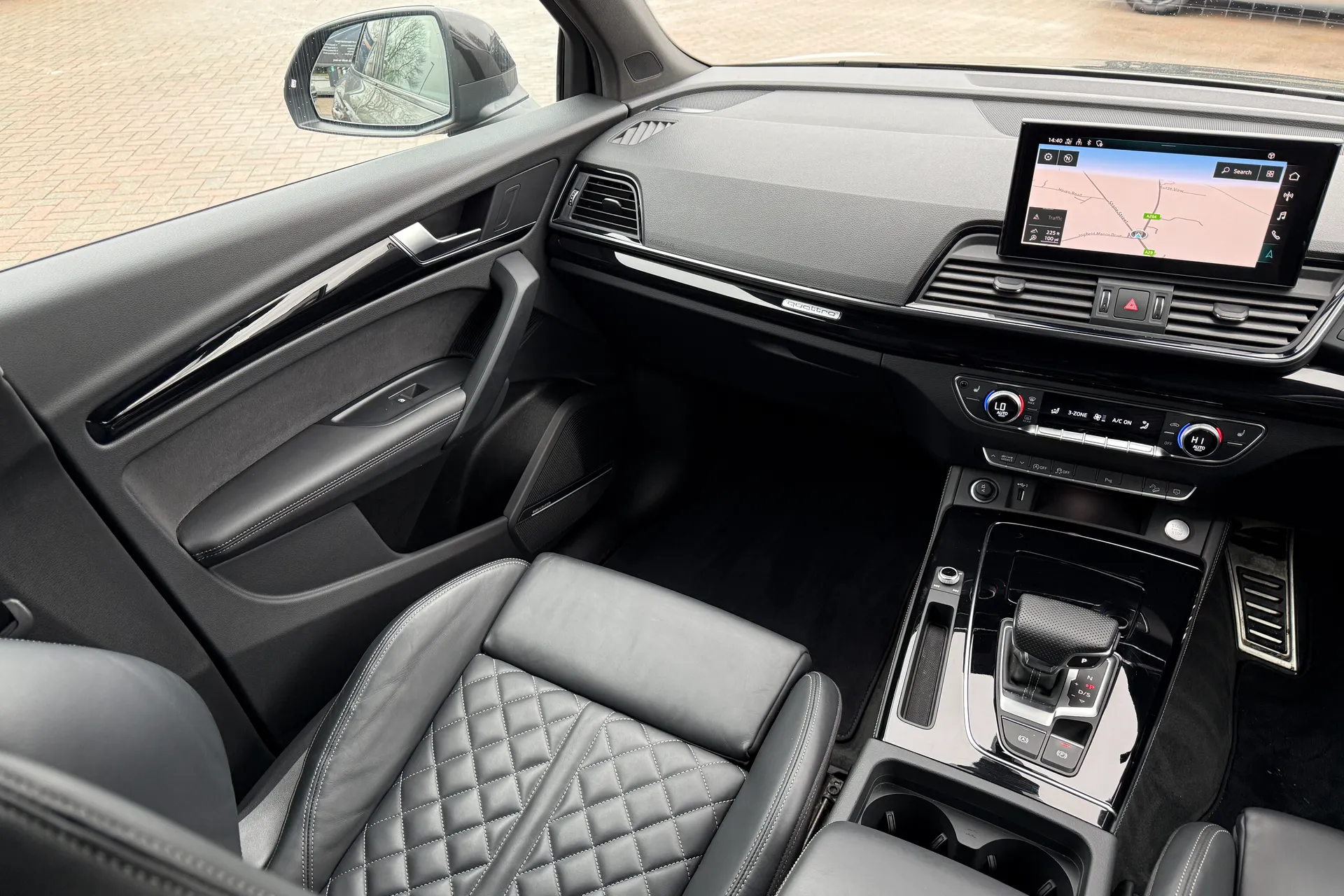 Audi Q5 thumbnail image number 40