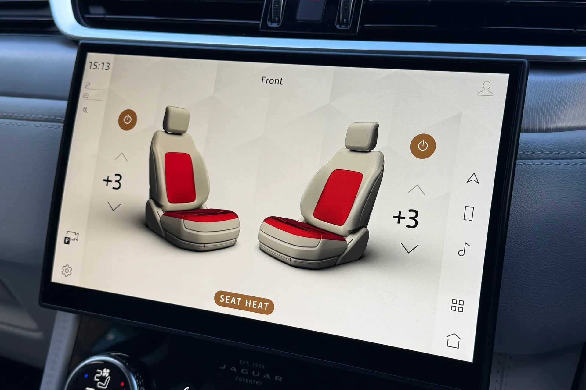 Jaguar F-PACE thumbnail image number 27