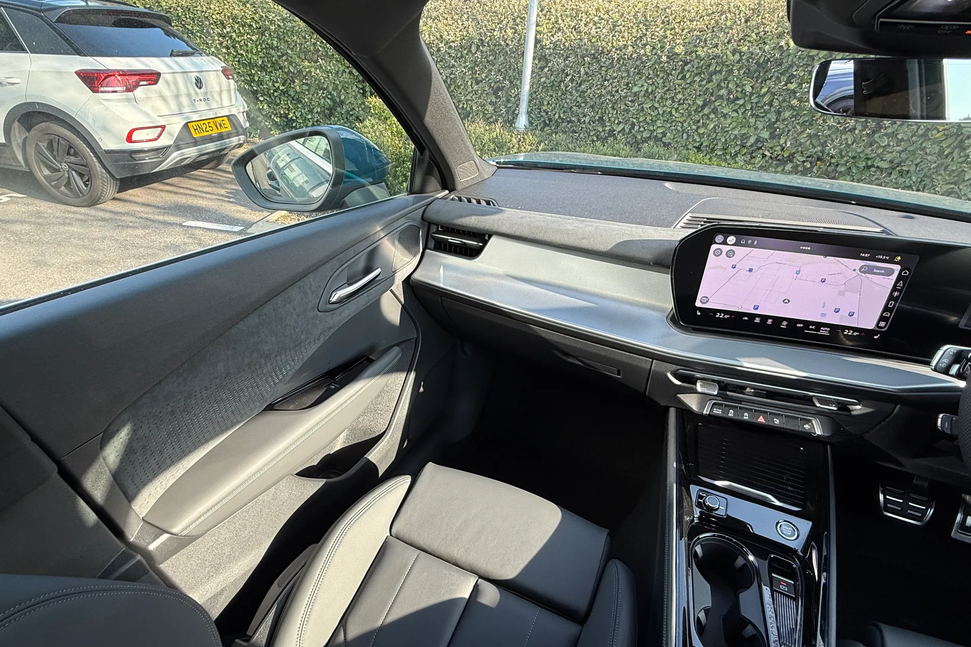 Audi Q3 thumbnail image number 44
