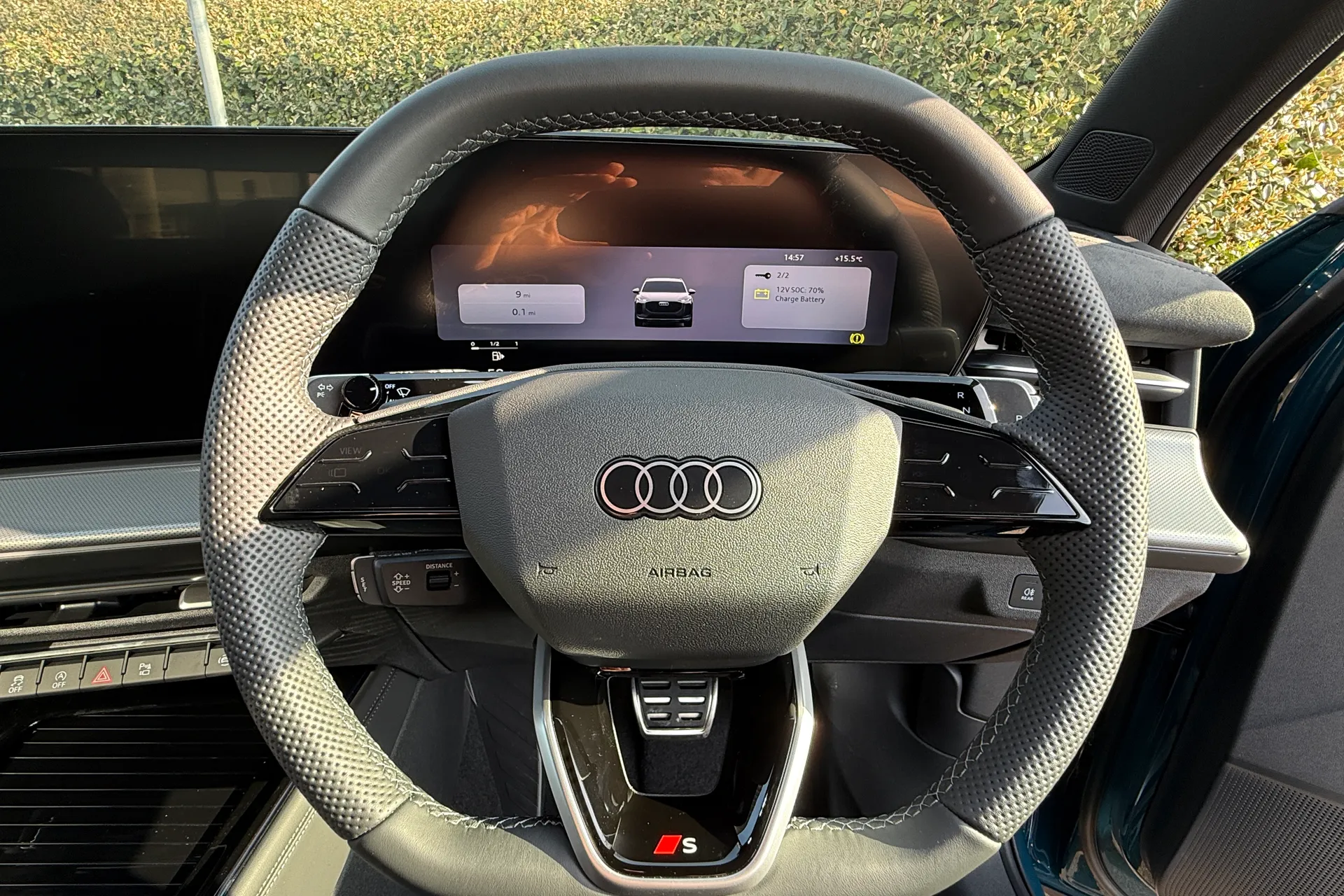 Audi Q3 thumbnail image number 8