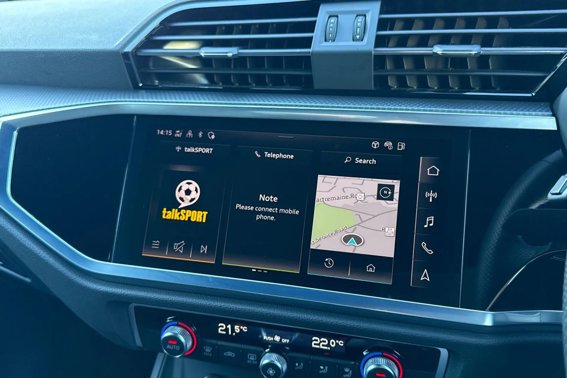 Audi Q3 thumbnail image number 26