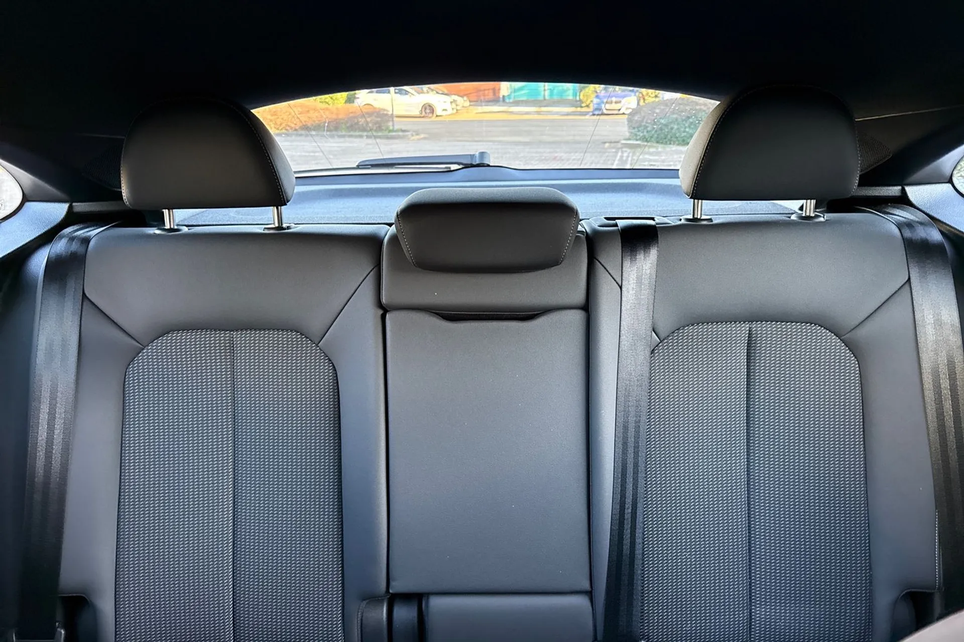 Audi Q3 thumbnail image number 42