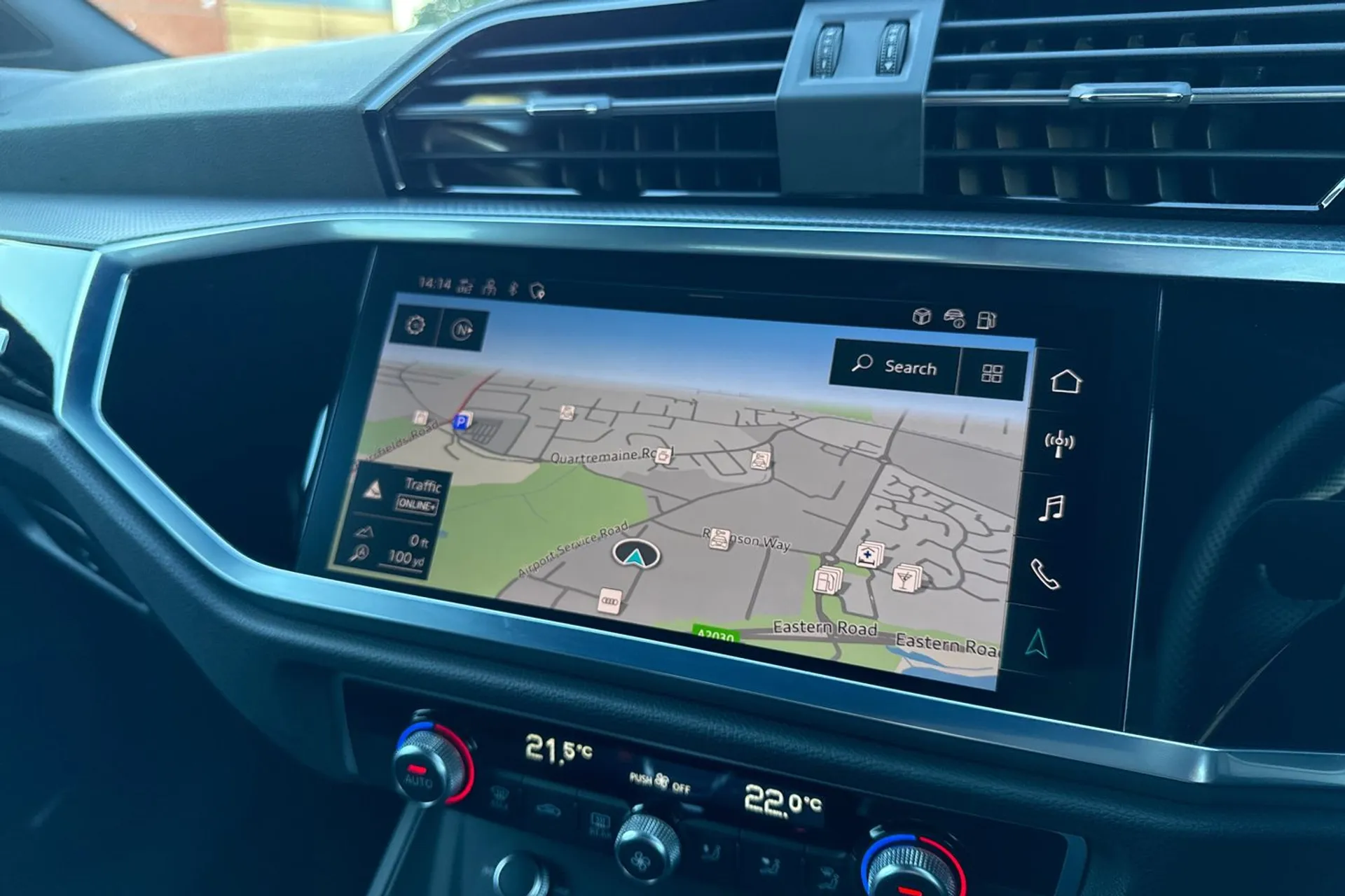 Audi Q3 thumbnail image number 4