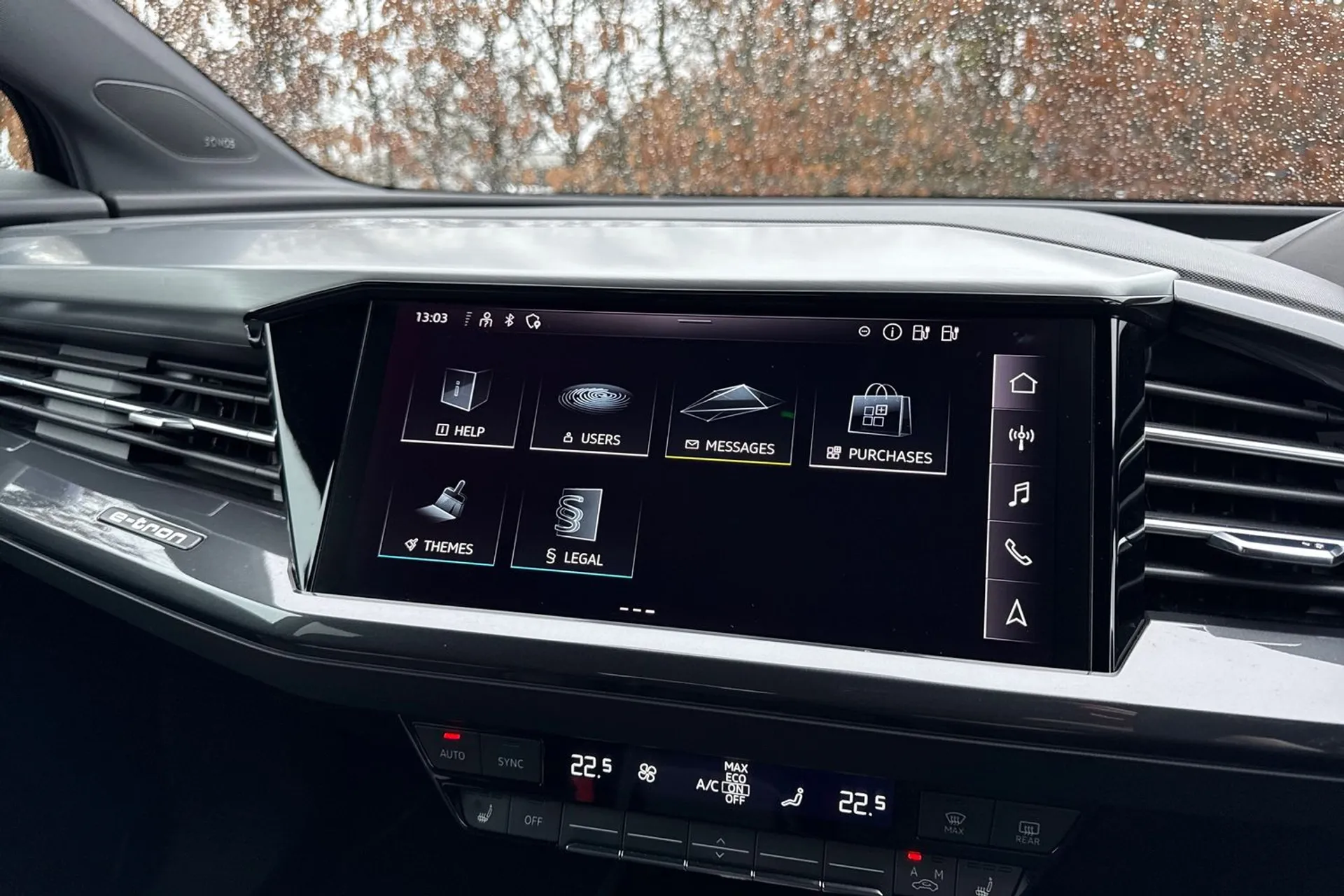 Audi Q4 thumbnail image number 40