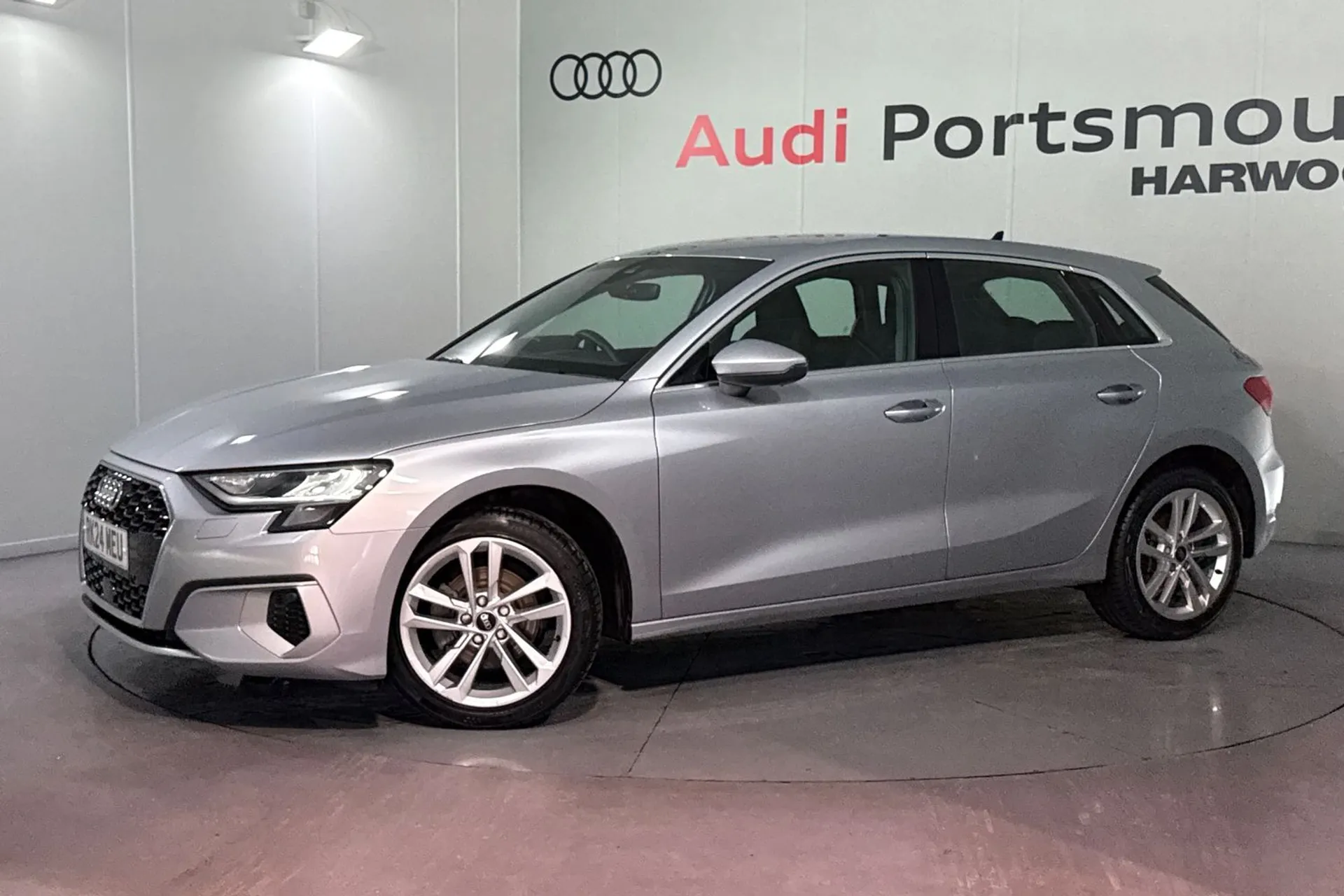 Audi A3 thumbnail image number 6