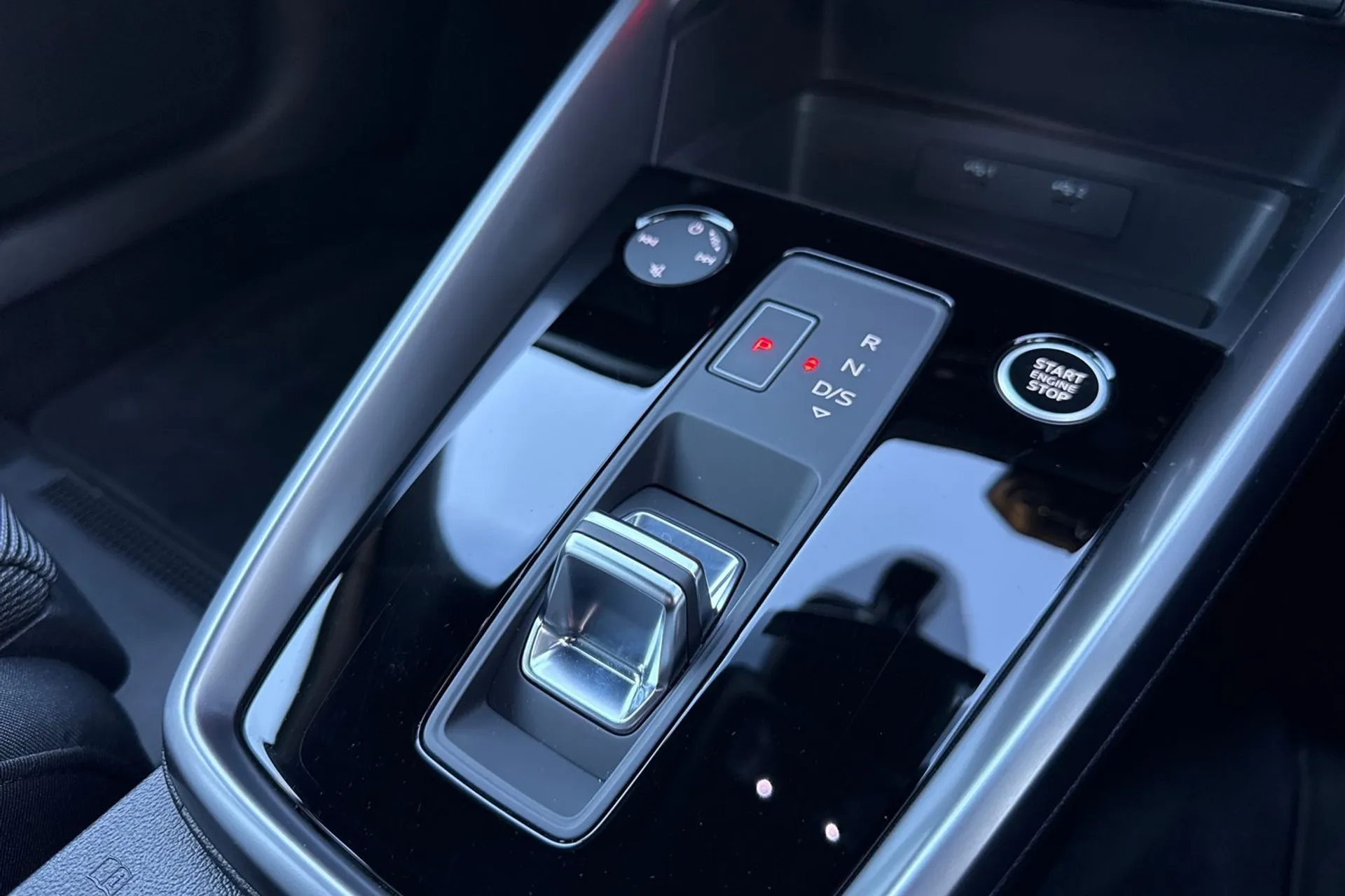 Audi A3 thumbnail image number 33