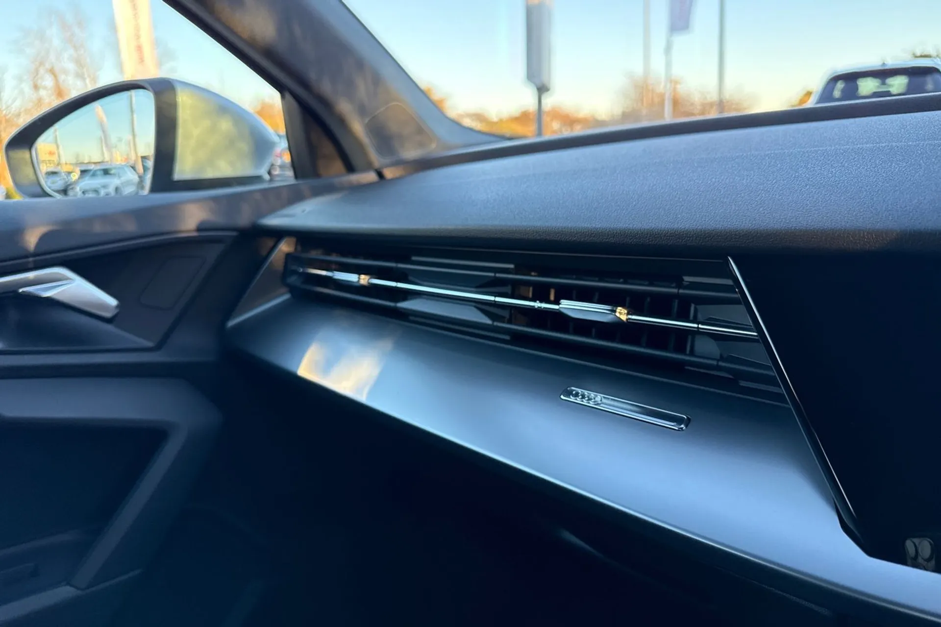 Audi A3 thumbnail image number 50