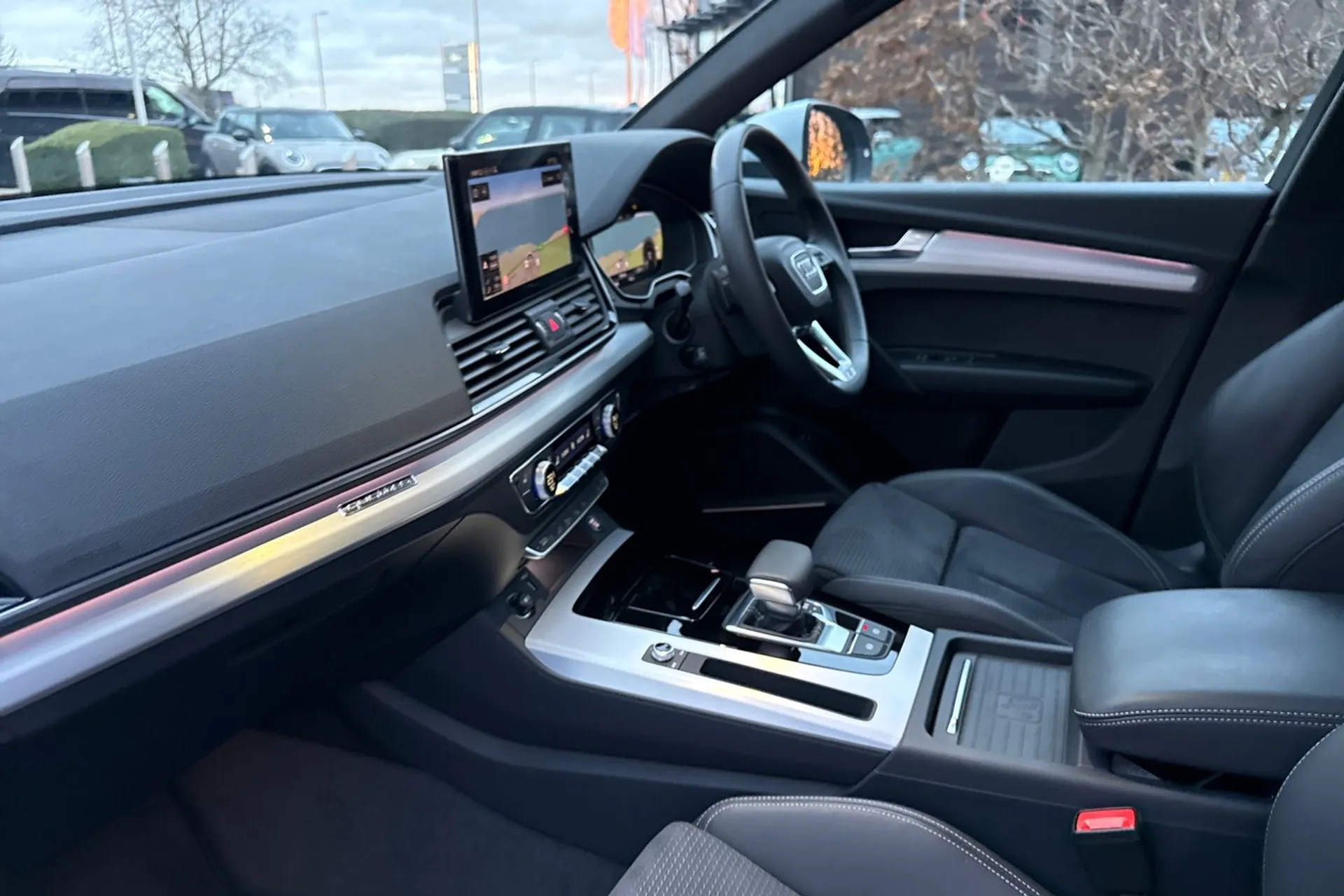 Audi Q5 thumbnail image number 32