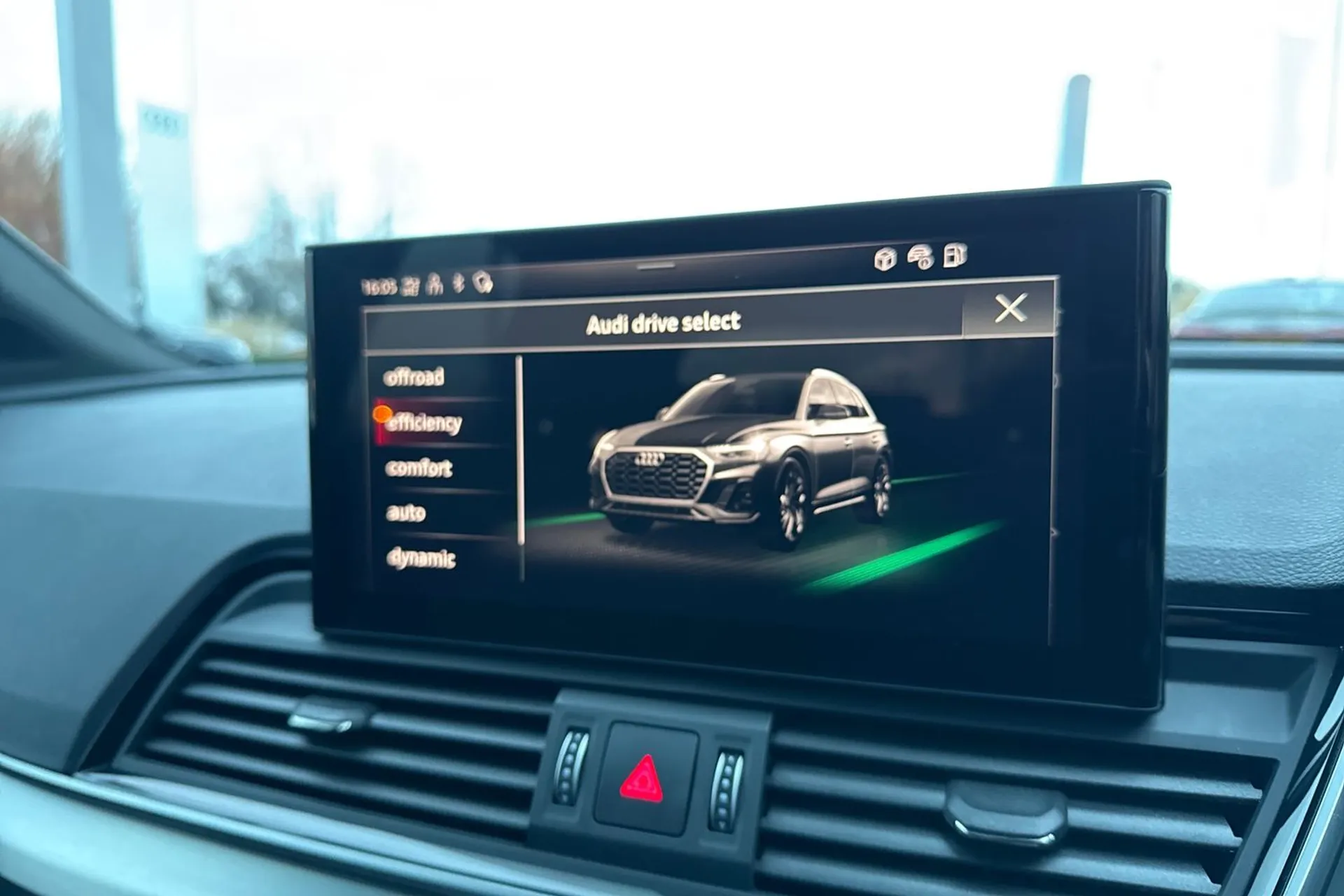 Audi Q5 thumbnail image number 39