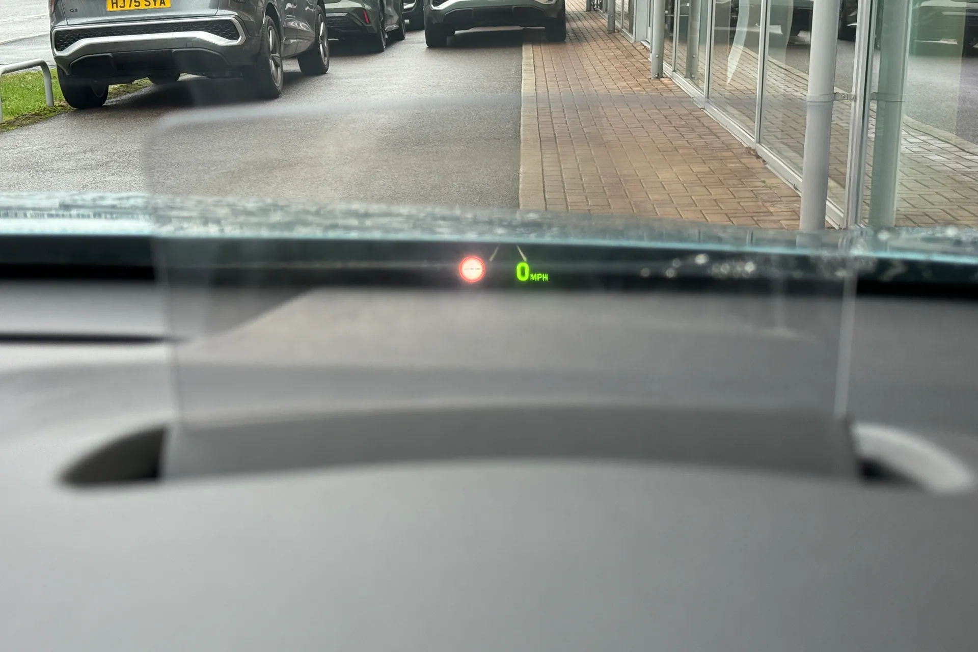 HYUNDAI KONA thumbnail image number 8