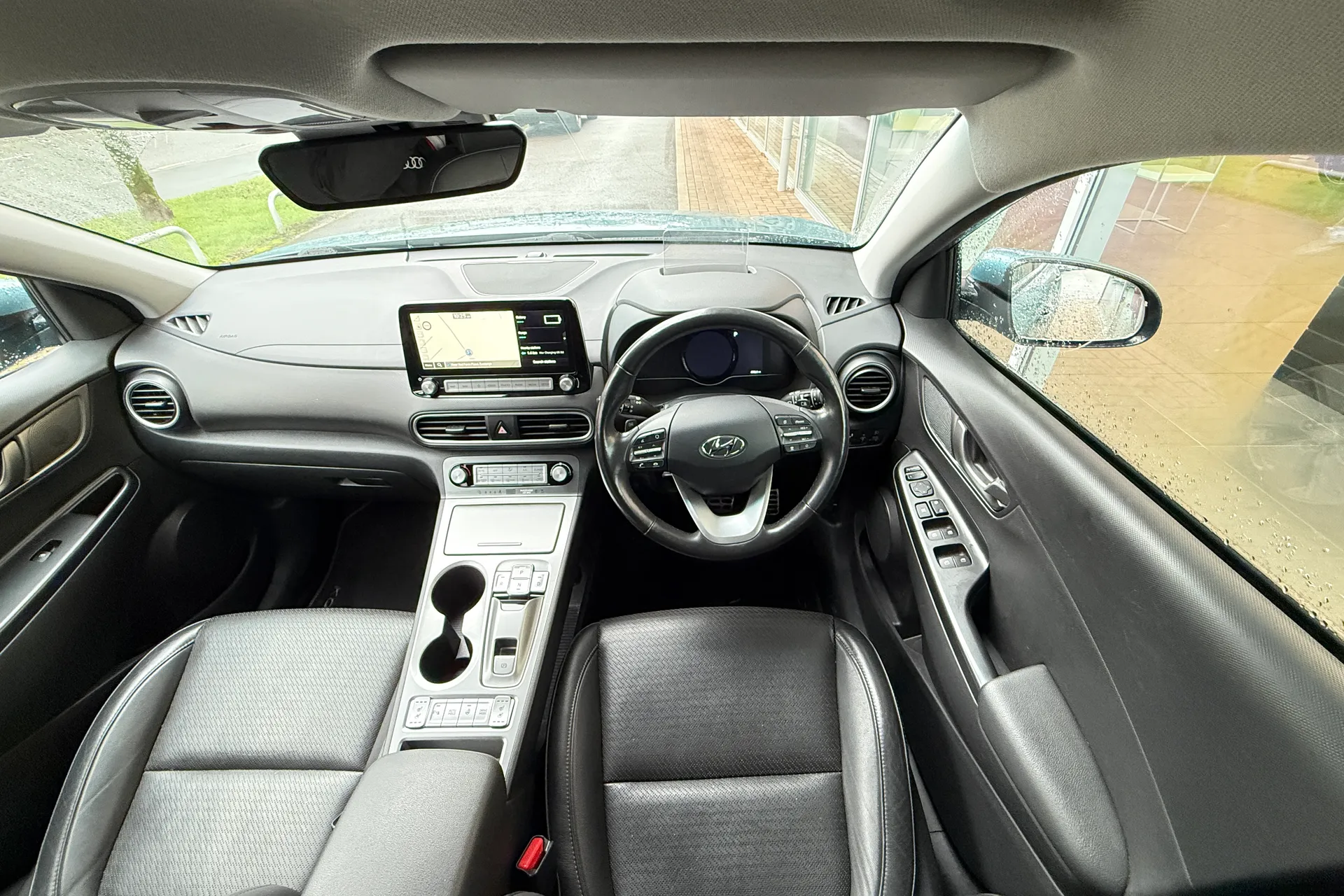 HYUNDAI KONA thumbnail image number 29