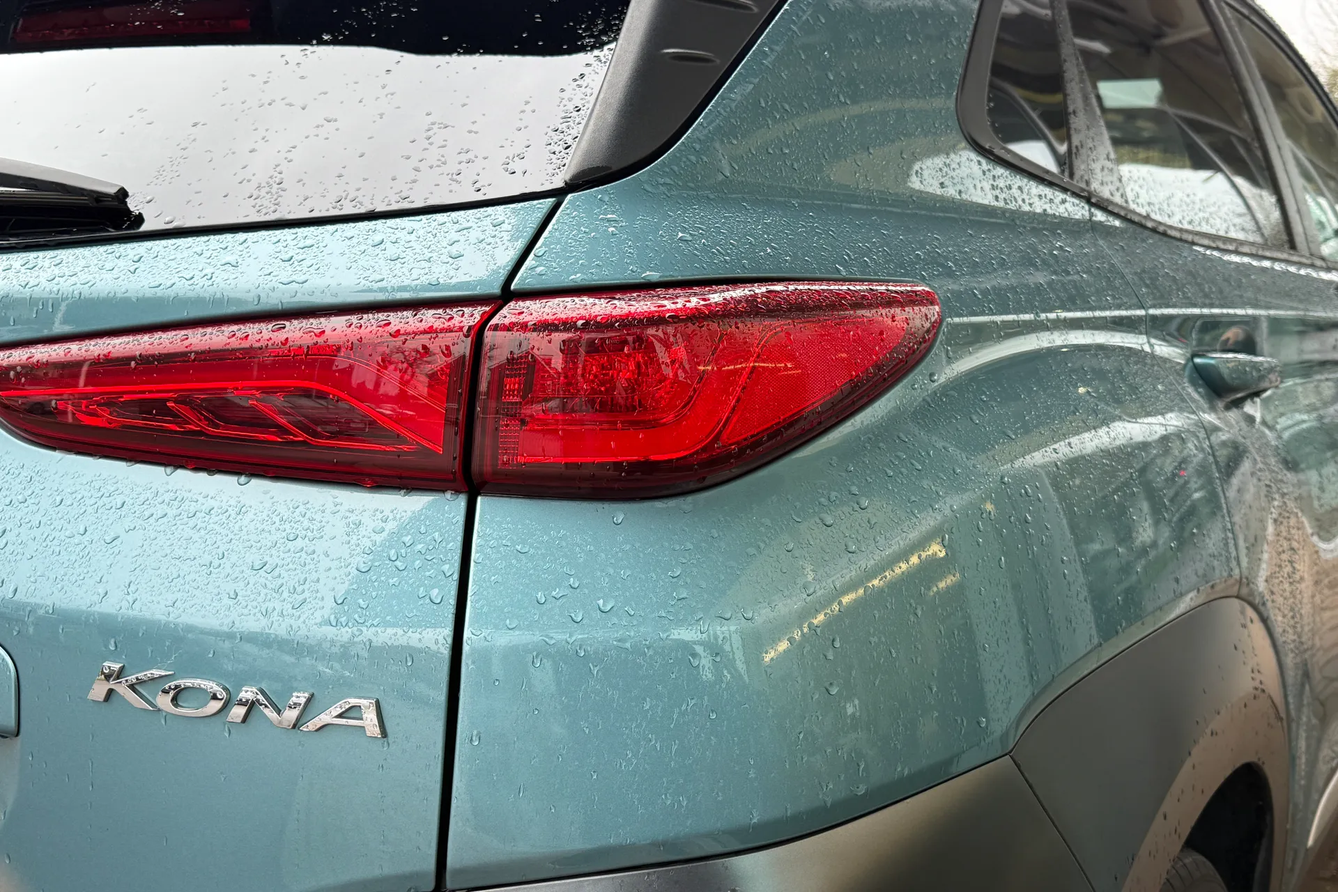 HYUNDAI KONA thumbnail image number 30