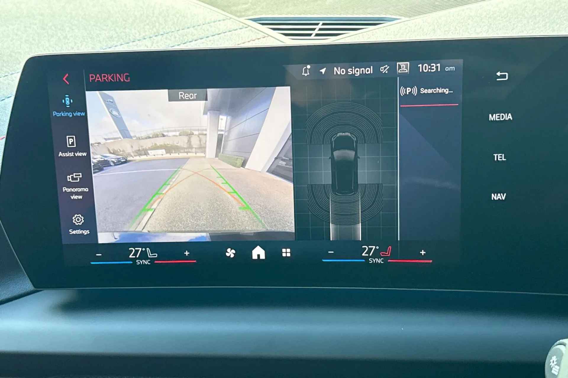 BMW 1 SERIES thumbnail image number 5