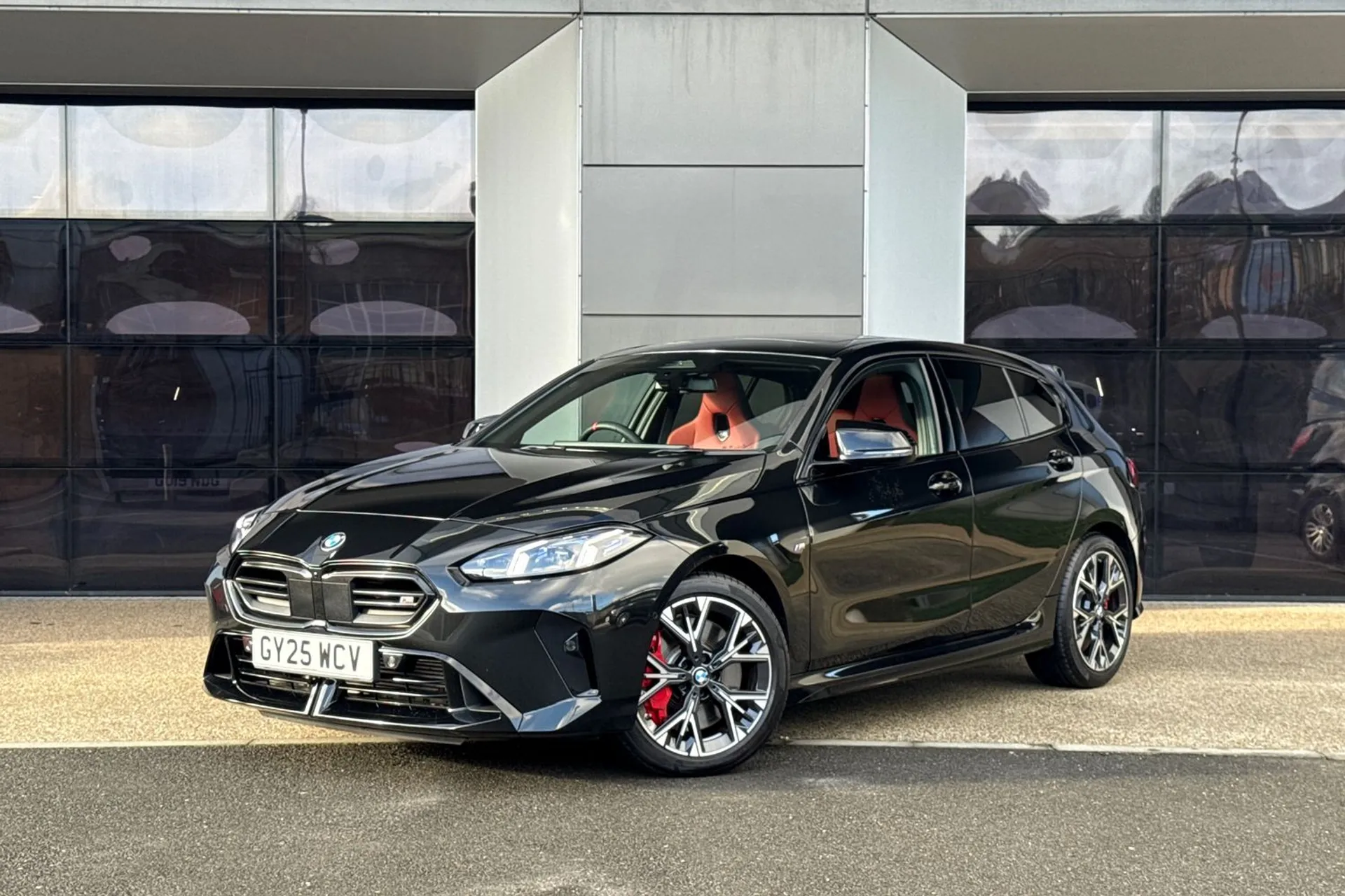 BMW 1 SERIES thumbnail image number 15