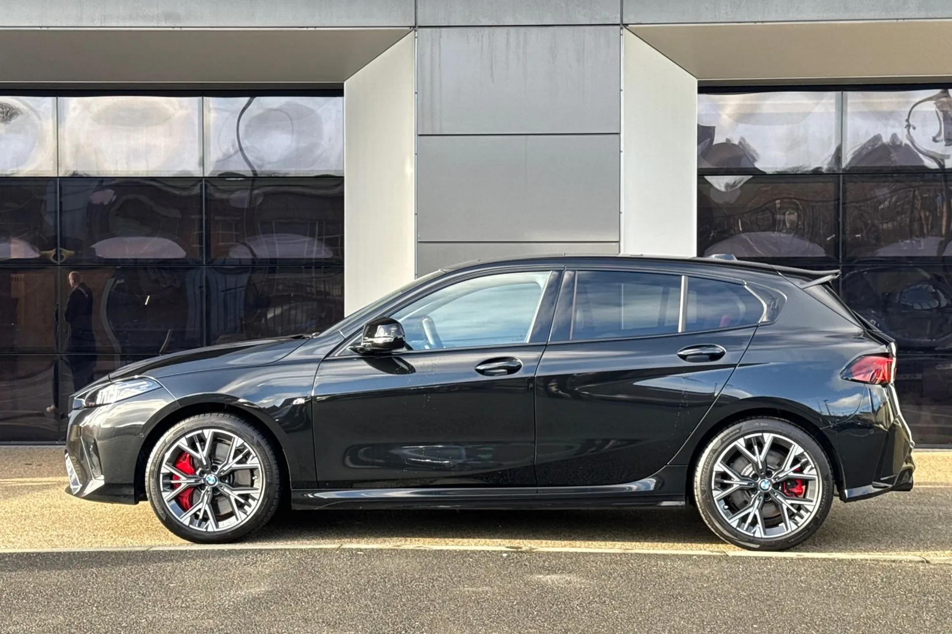 BMW 1 SERIES thumbnail image number 13