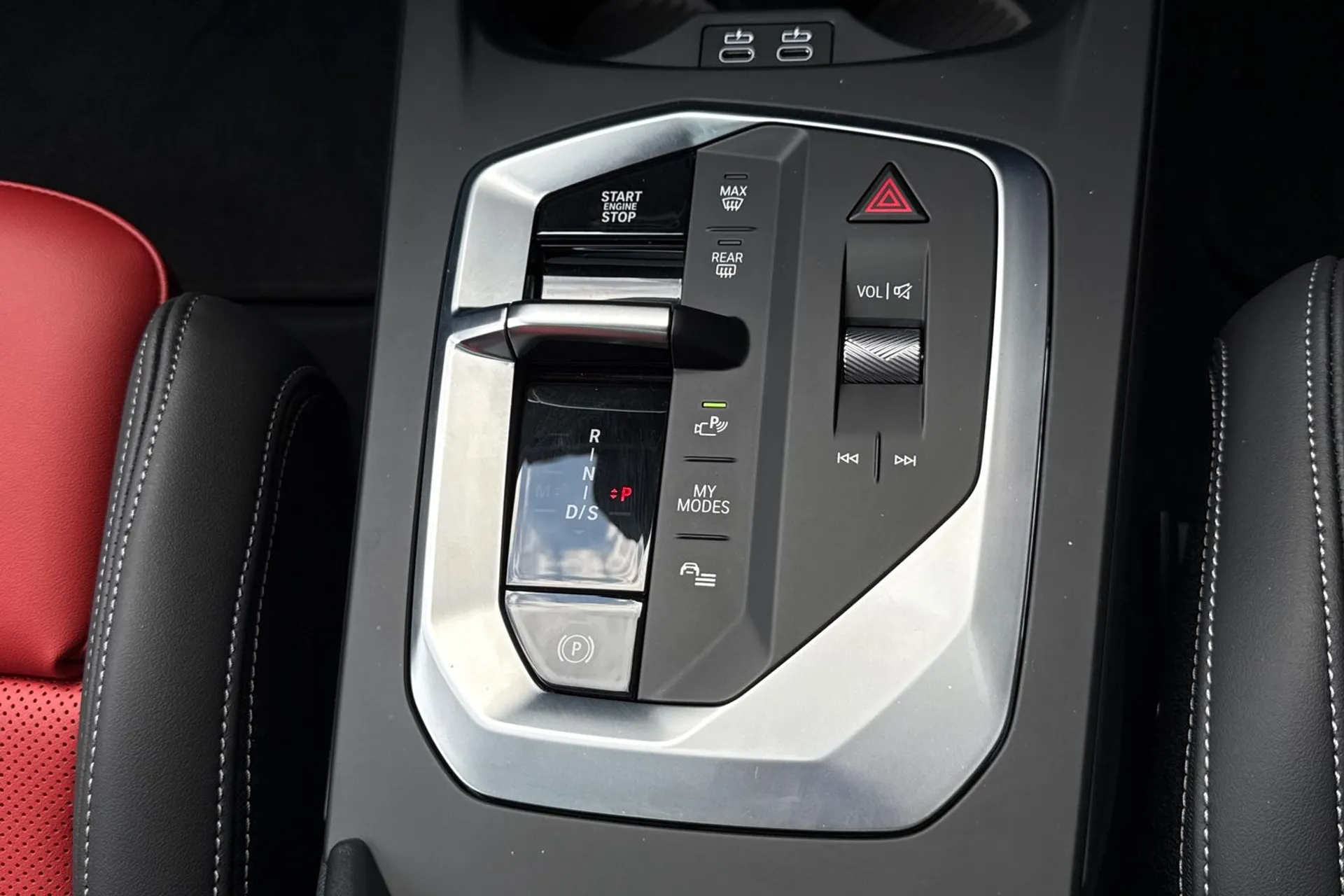 BMW 1 SERIES thumbnail image number 32