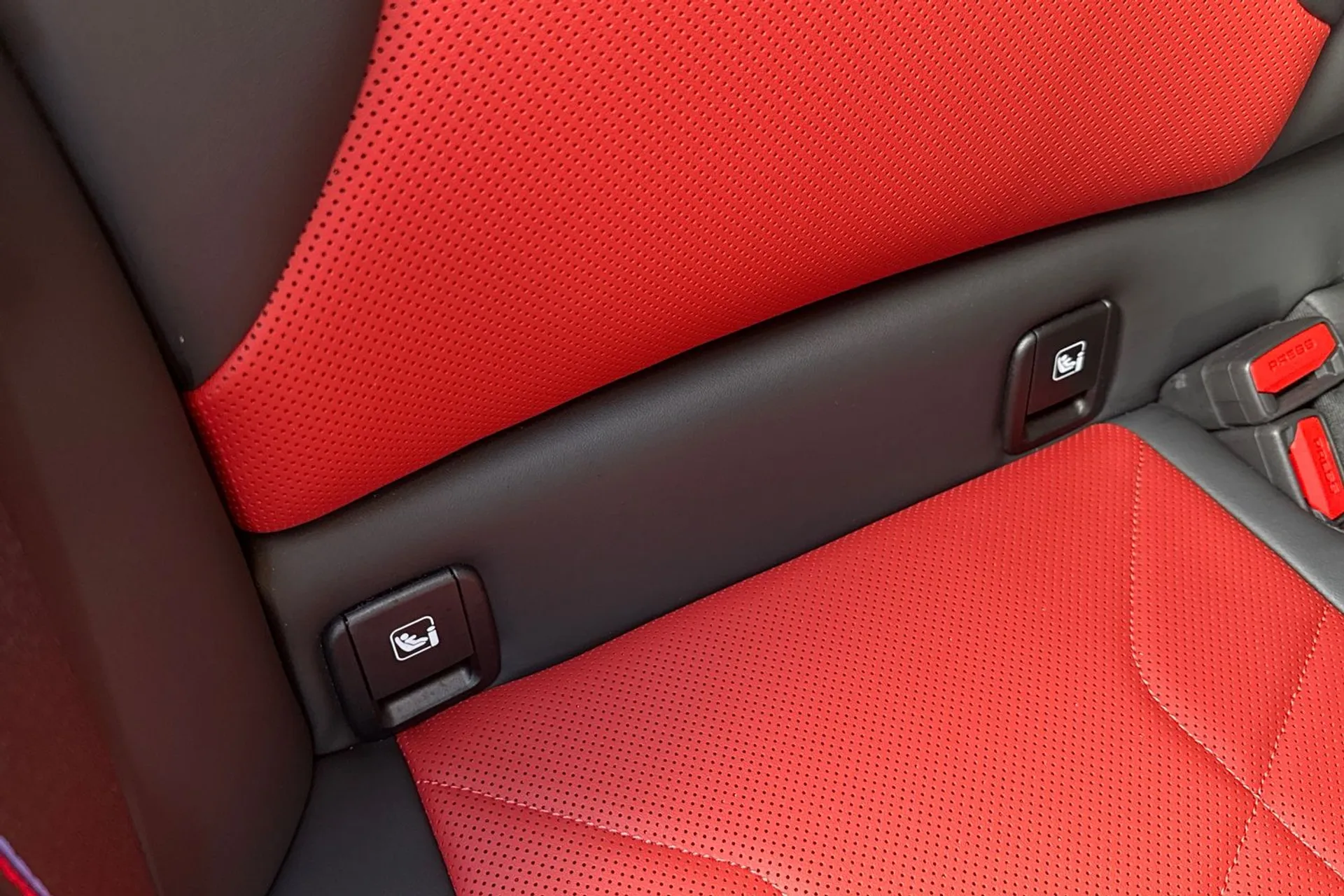 BMW 1 SERIES thumbnail image number 43