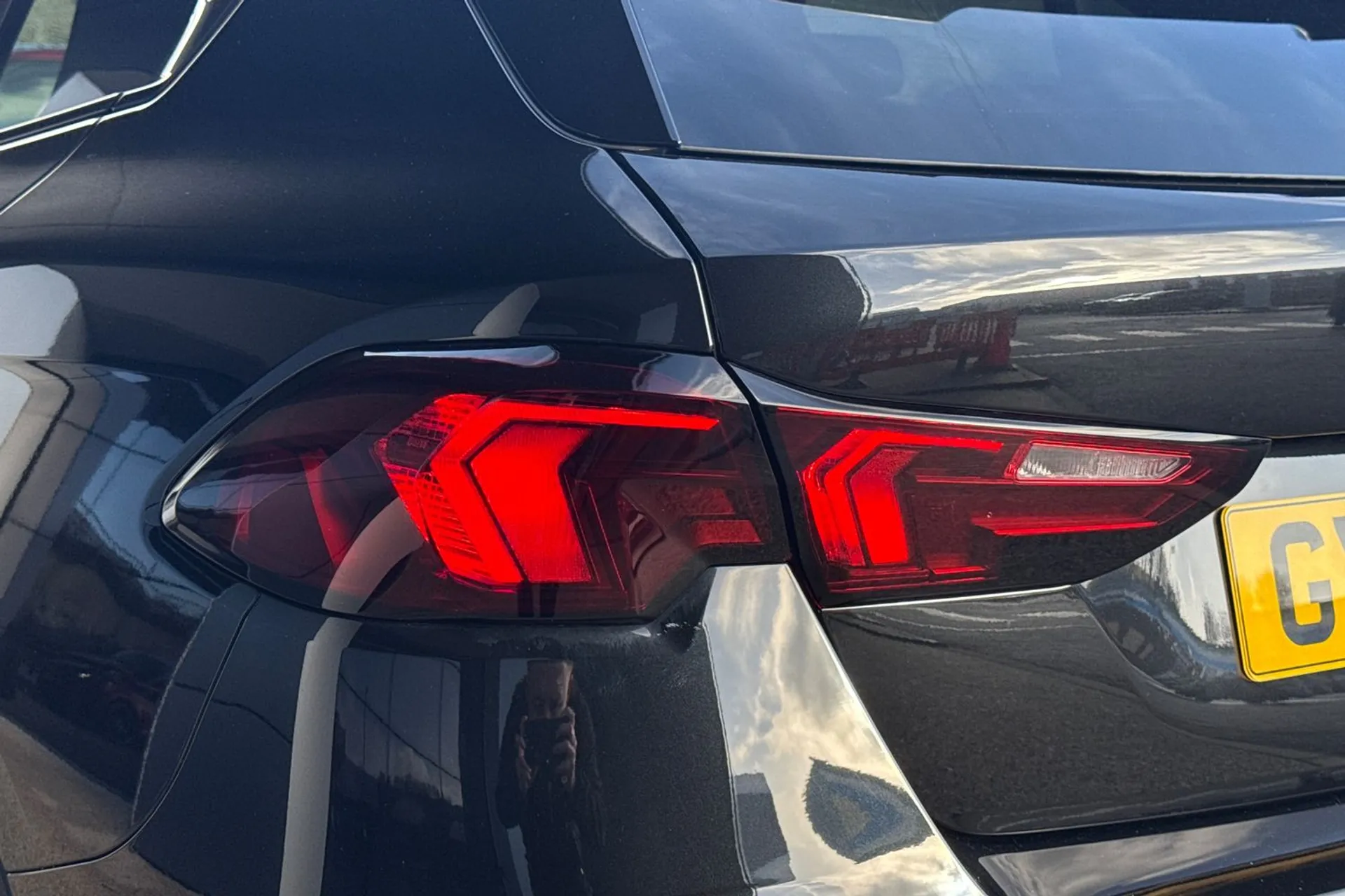 BMW 1 SERIES thumbnail image number 46